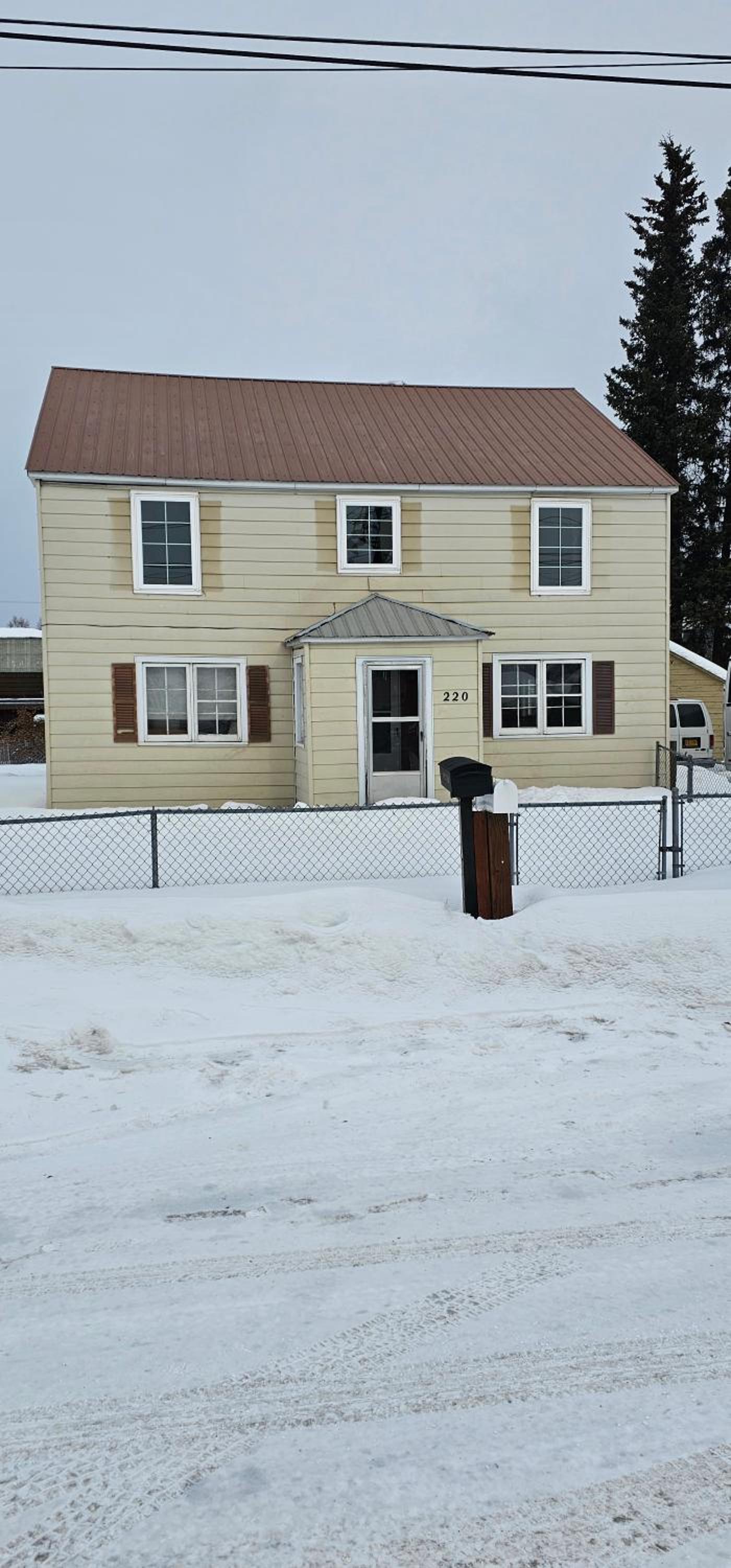 Hotel Downtown Aurora house #1 - Image 1