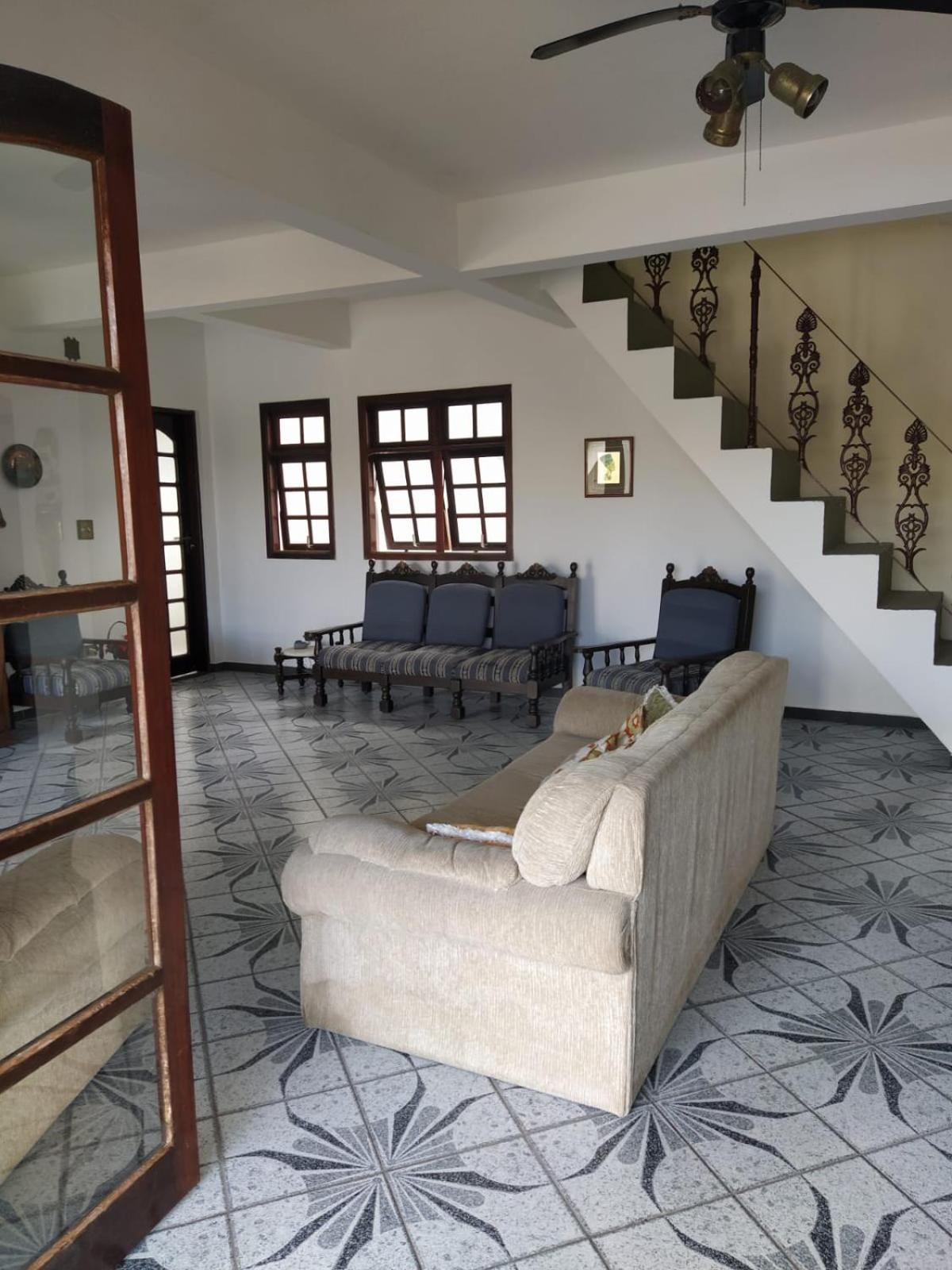 Carnaval a partir 5 diárias - 15 pessoas- Linda Casa de praia com Super piscina 12x5 Novinha com 3 níveis, Wi-Fi, Tv led,jardim , churrasqueira completa