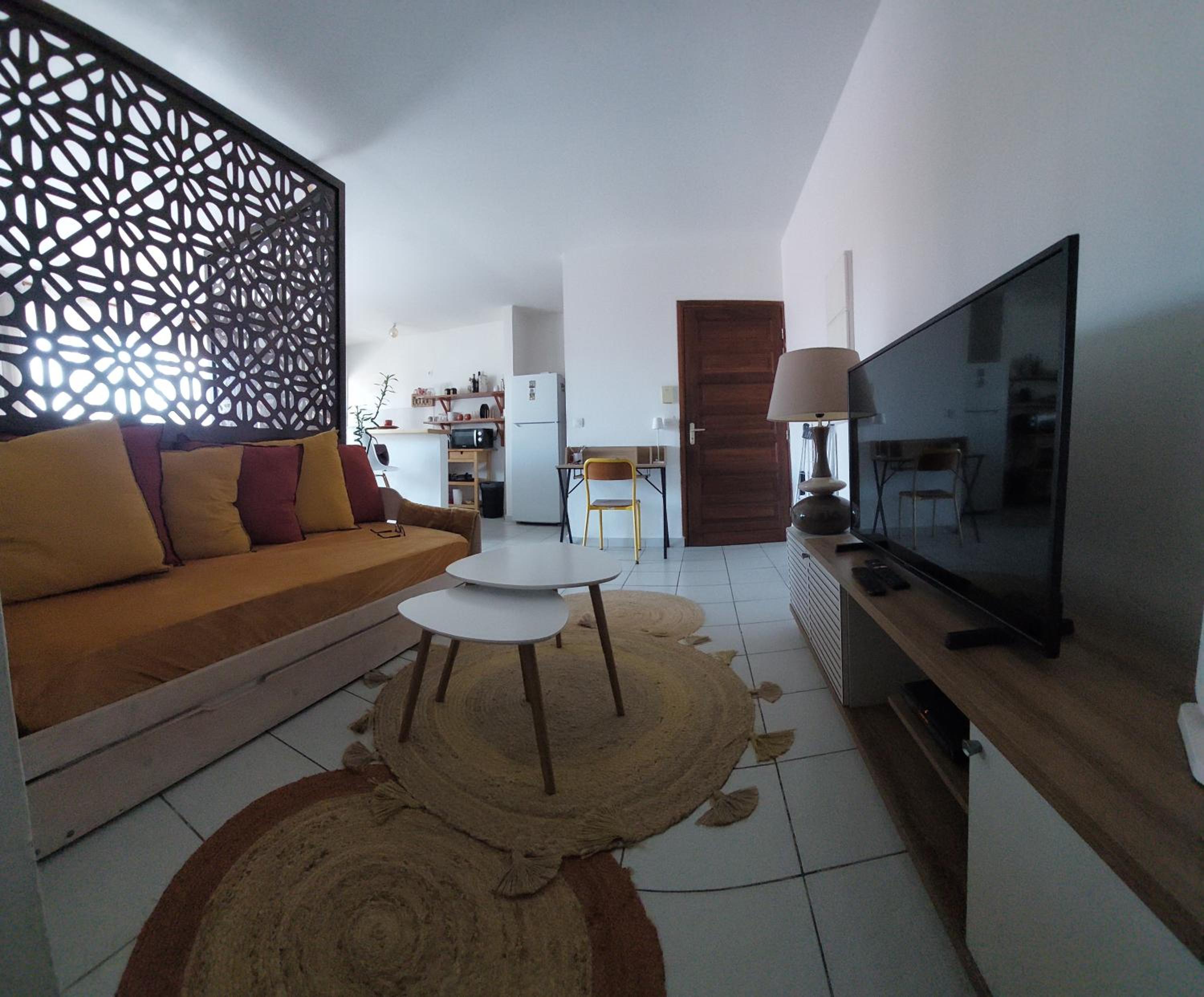 VAHINY STUDIO