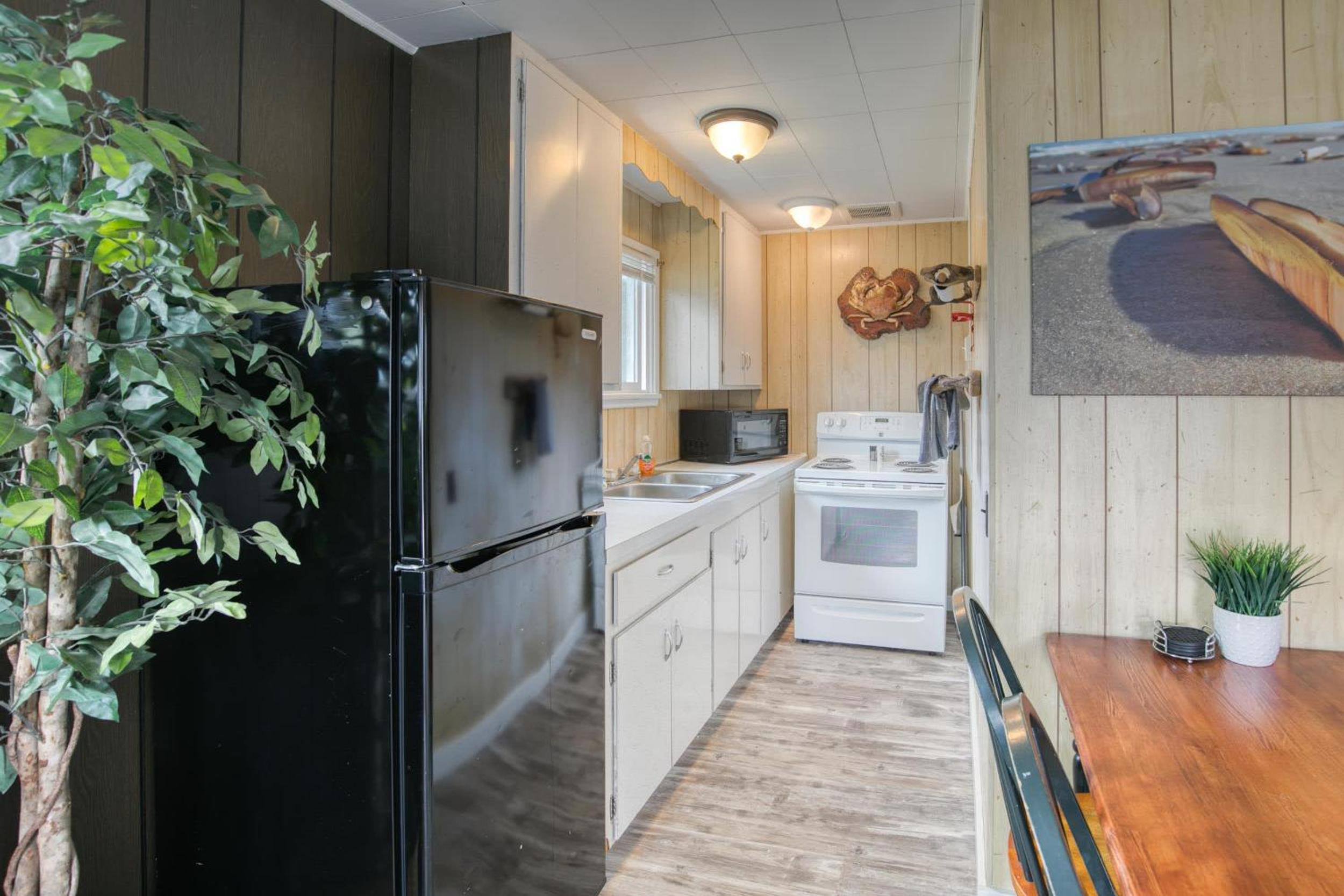 The Sportsman 2-Br Cottage 6 by Grayland Beach view 4
