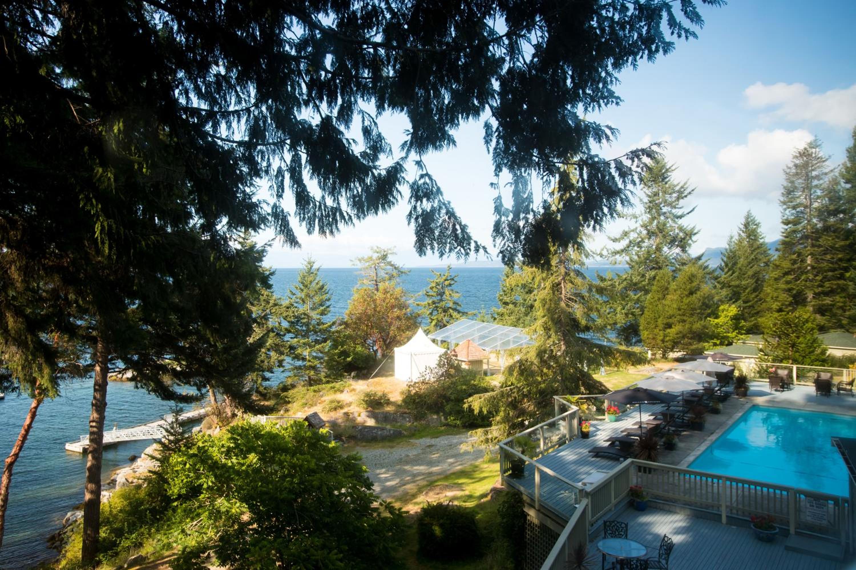 Rockwater Secret Cove Resort