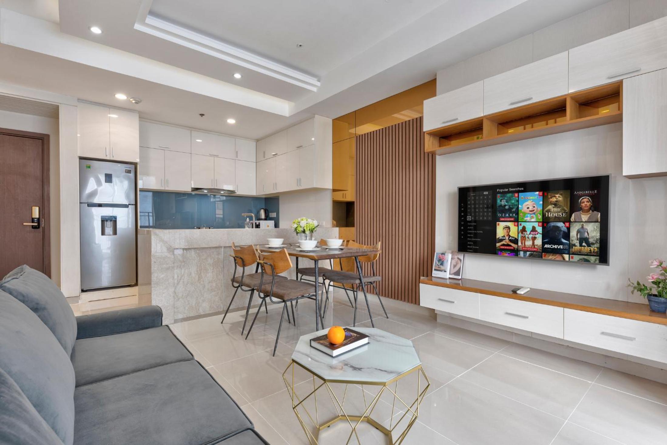 Macy's Sai Gon Apartment - Walking Tour, Family Cooking Class, Mekong Tour,