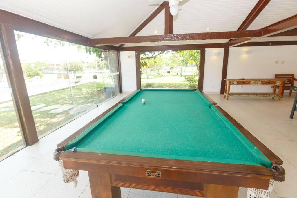 Búzios casa em condomínio com cozinha completa e área gourmet