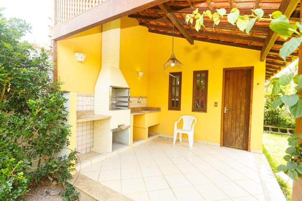 Búzios casa em condomínio com cozinha completa e área gourmet