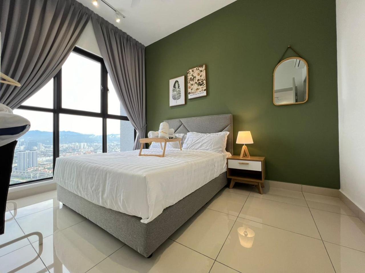 KLCity & KLCC View Modern Style 2R2B - 6 pax
