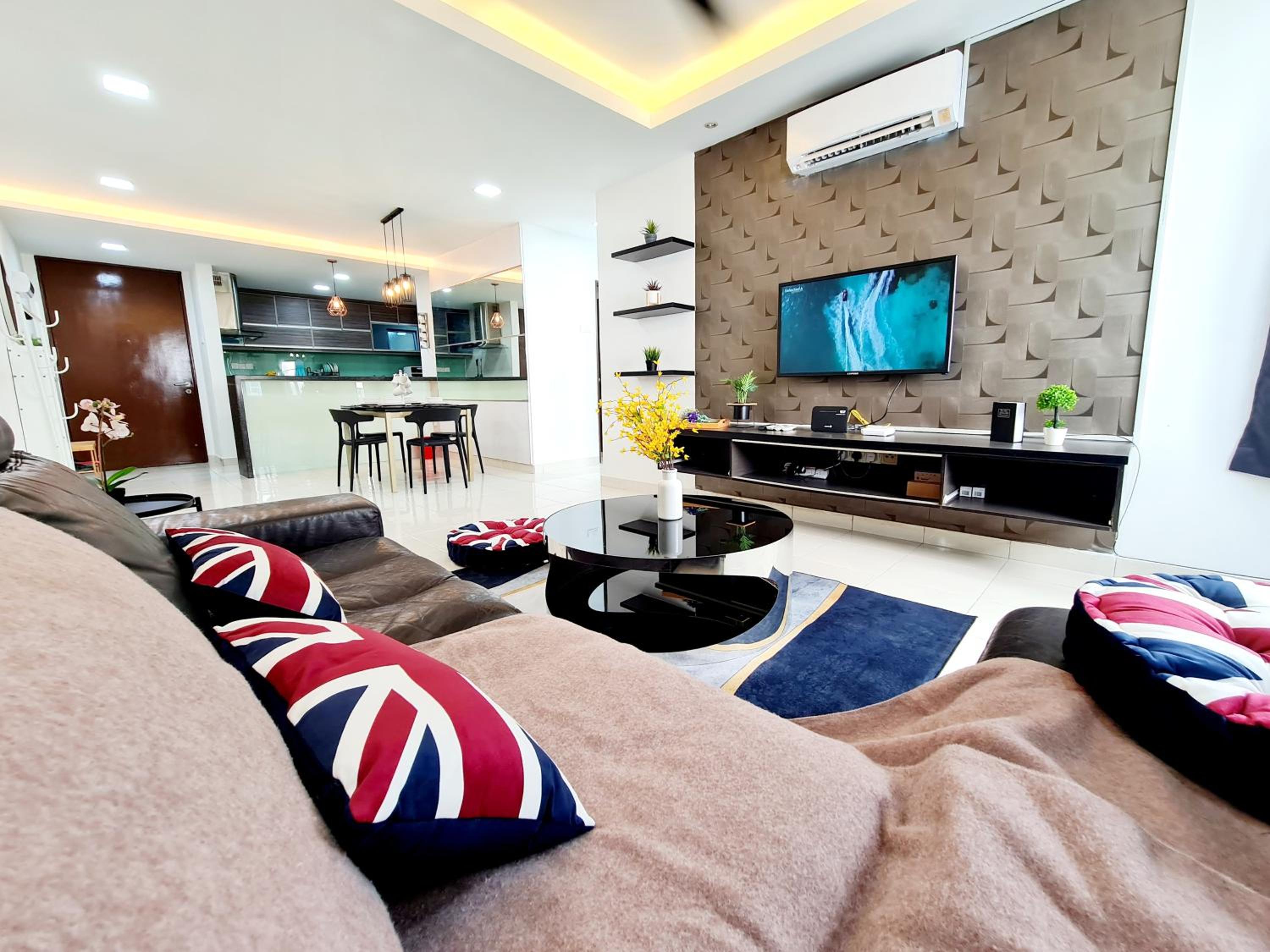 7 Guest Chill 3 Room Koi Kinrara Suite, IOI Puchong, Bukit Jalil Pavilion, Bukit Jalil Stadium, Sunway Pyramid, Sunway Lagoon photo 8