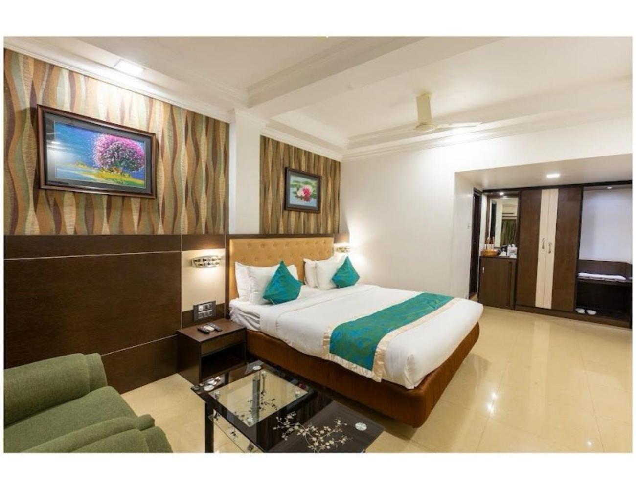 The Grand Krishna Luxury Hotel, Chikmagalur view 4