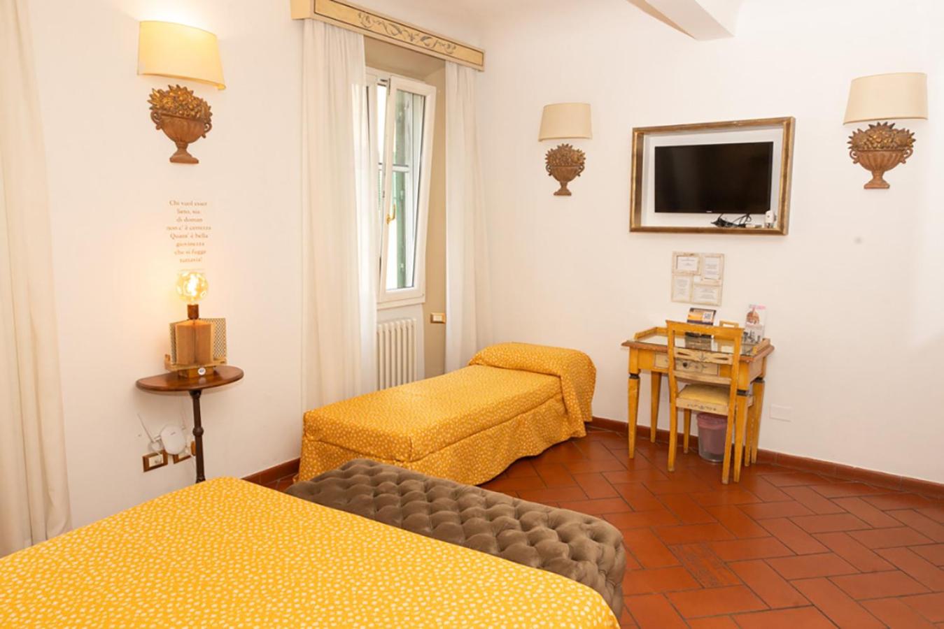Locanda dei Poeti Rooms & Apartments