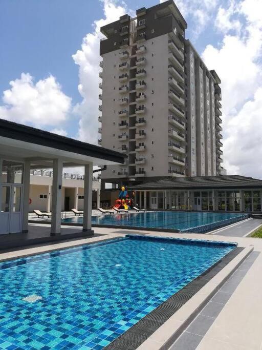 Serendipity Fairway Galle Luxury Apartment