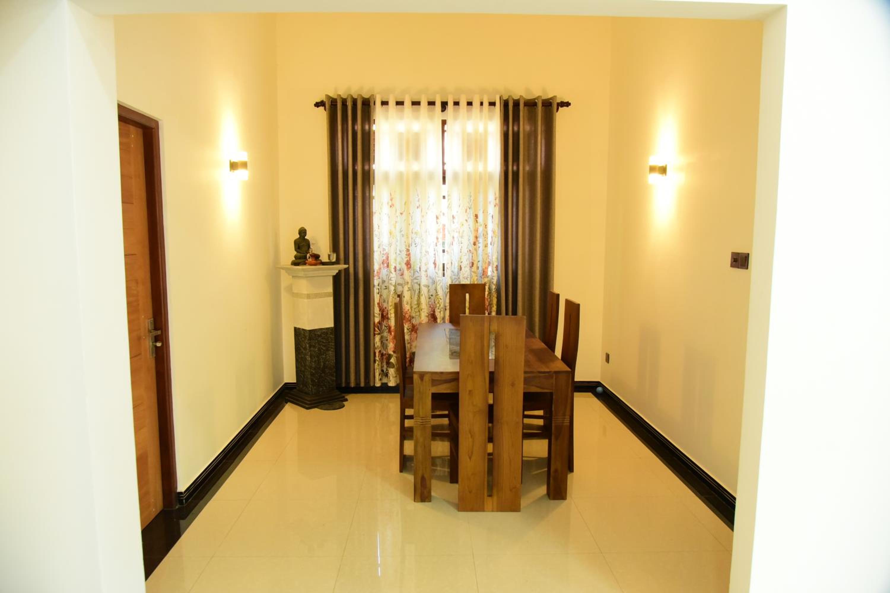 Abineth Villa Hikkaduwa