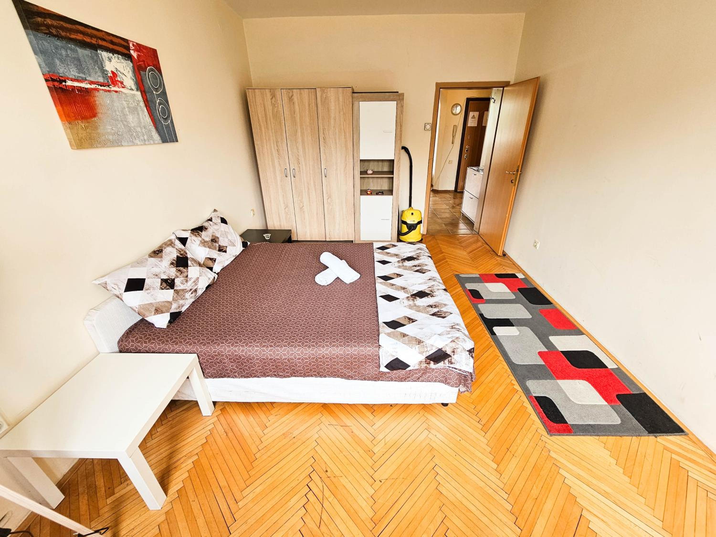 Exclusive Apartment Main Square FREE PARKING