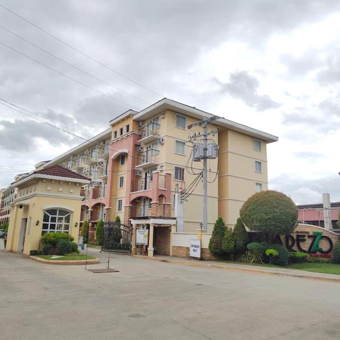 LaCasita deB'ryle Staycation view 4