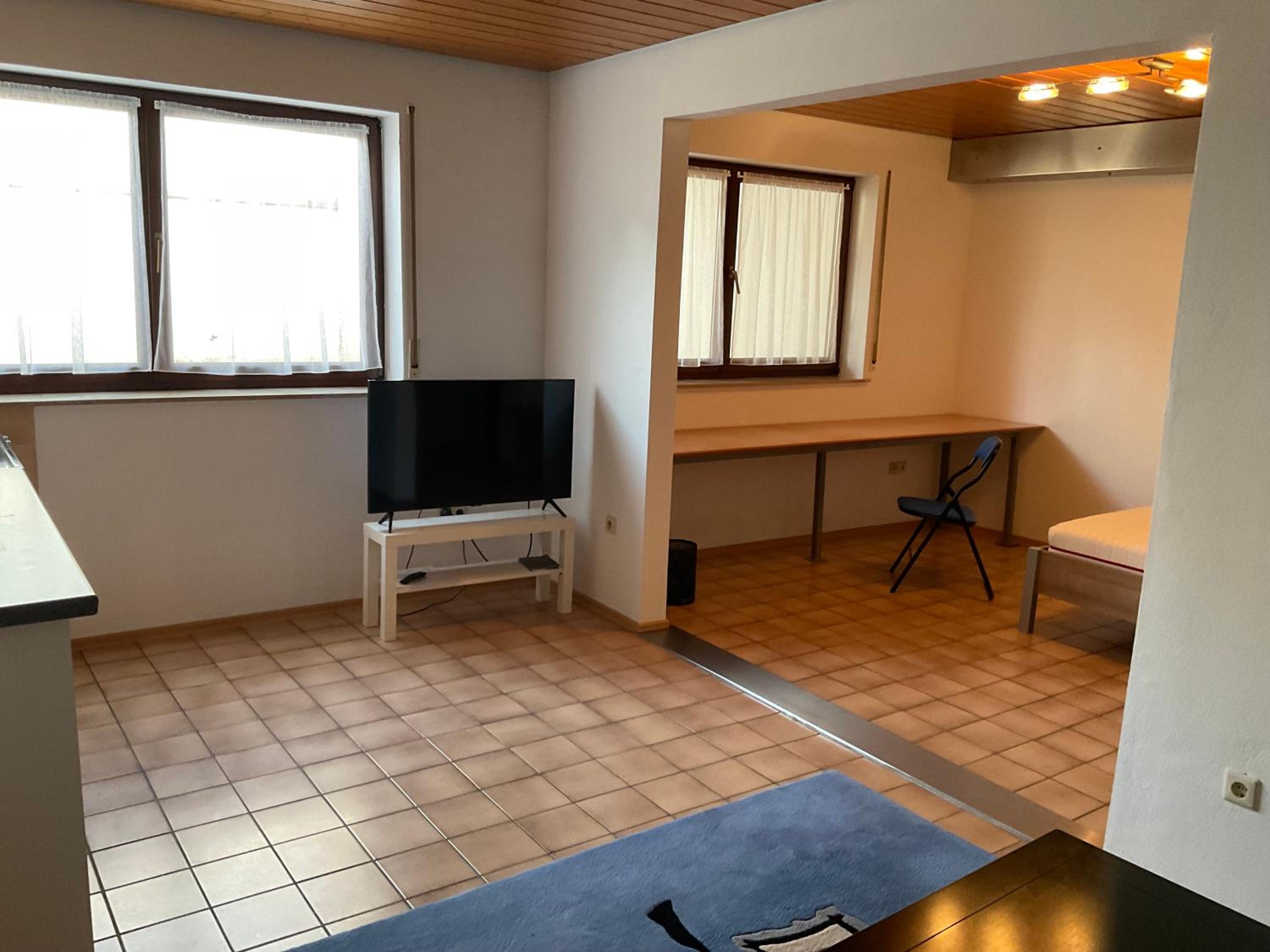 2 Zimmer Apartment 45 qm, möbliert