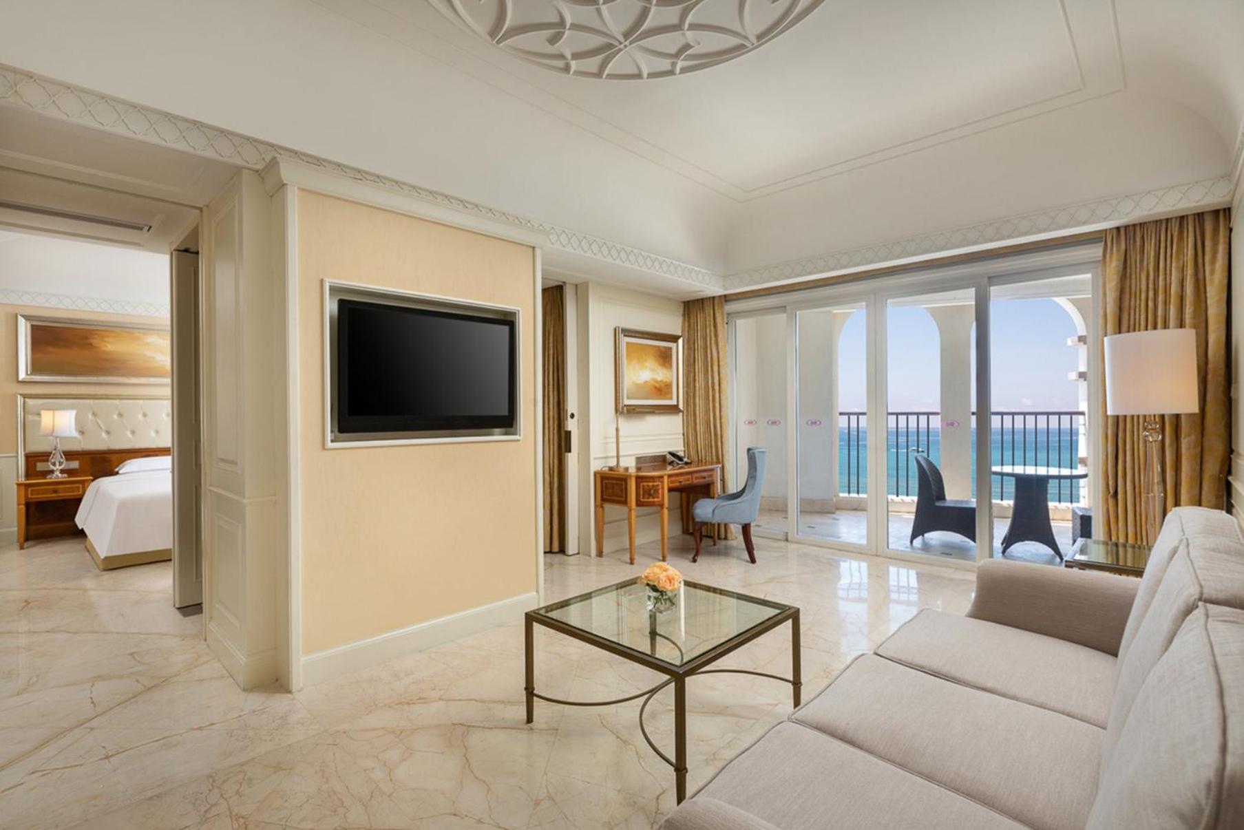 Crowne Plaza Resort Sanya Bay by IHG