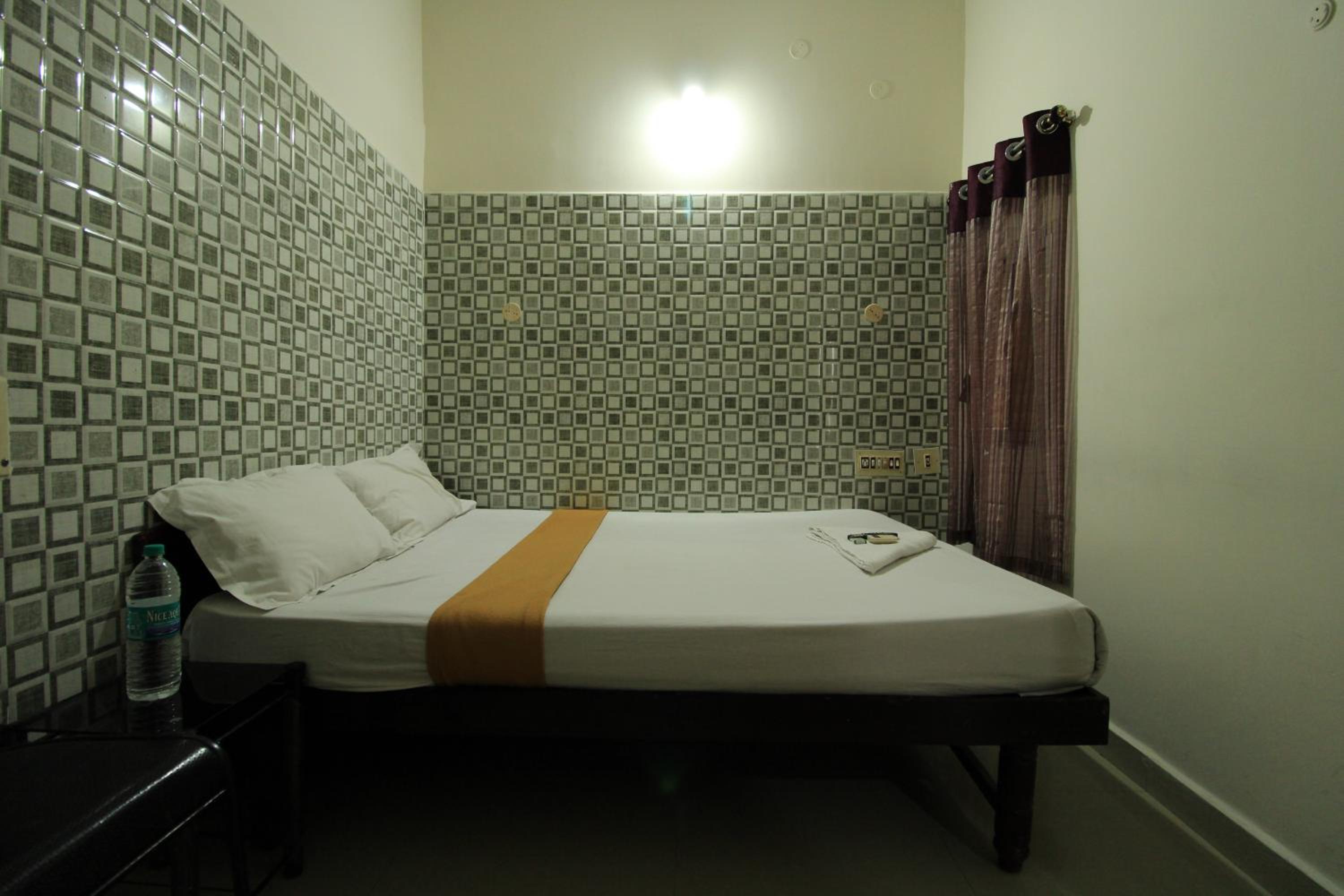Just Guest House, Chennai Airport