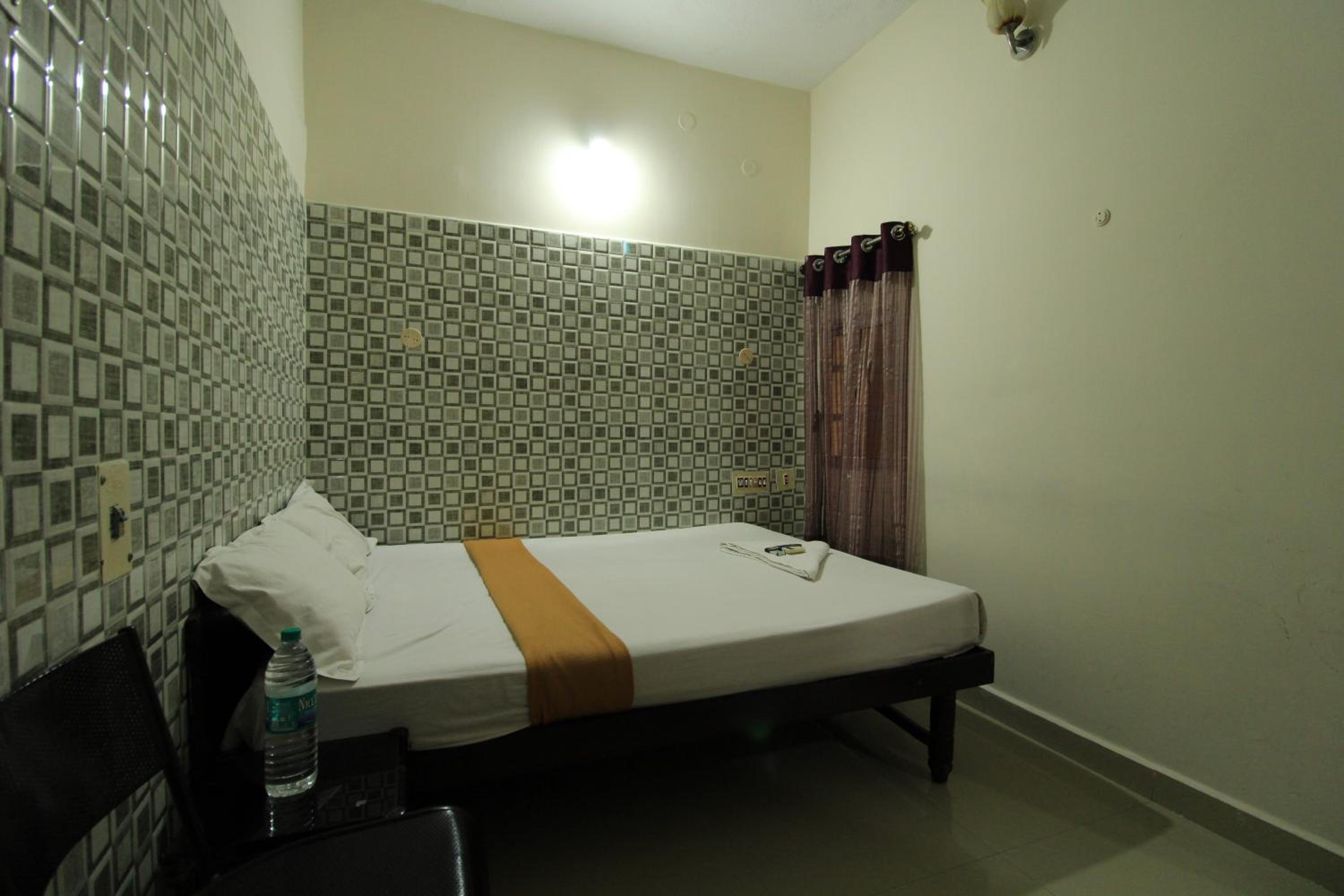 Just Guest House, Chennai Airport