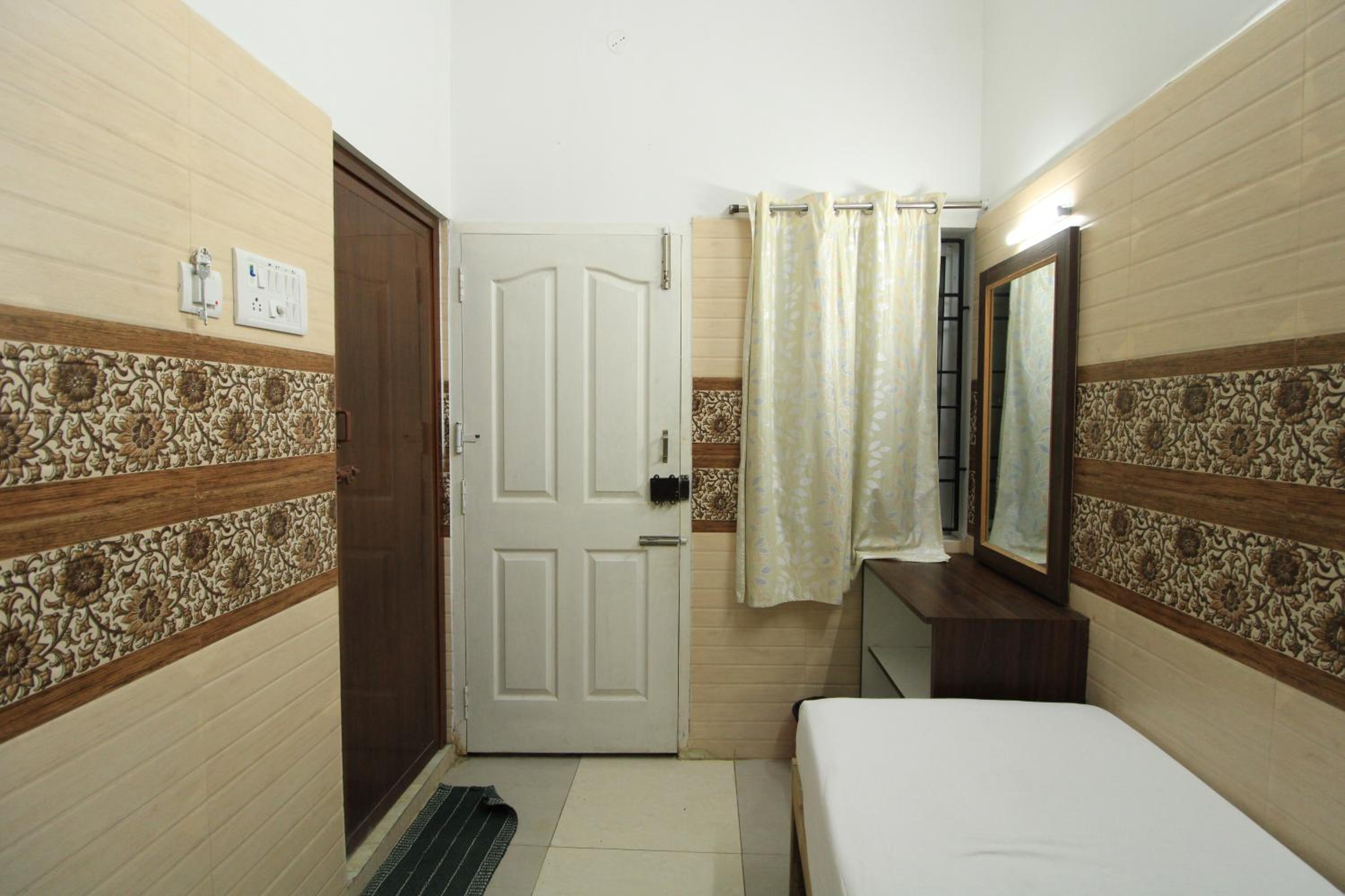 Just Guest House, Chennai Airport