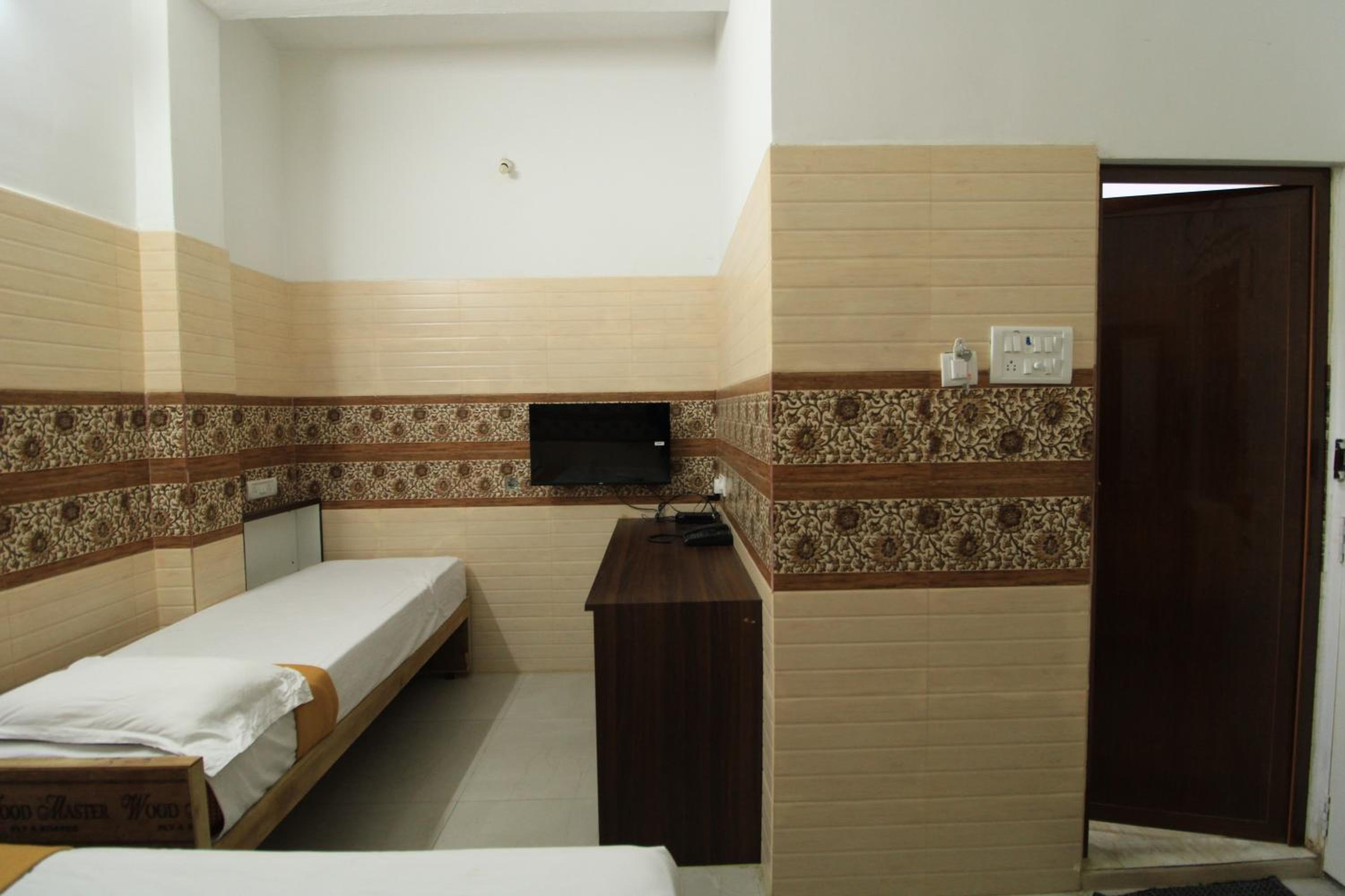 Just Guest House, Chennai Airport