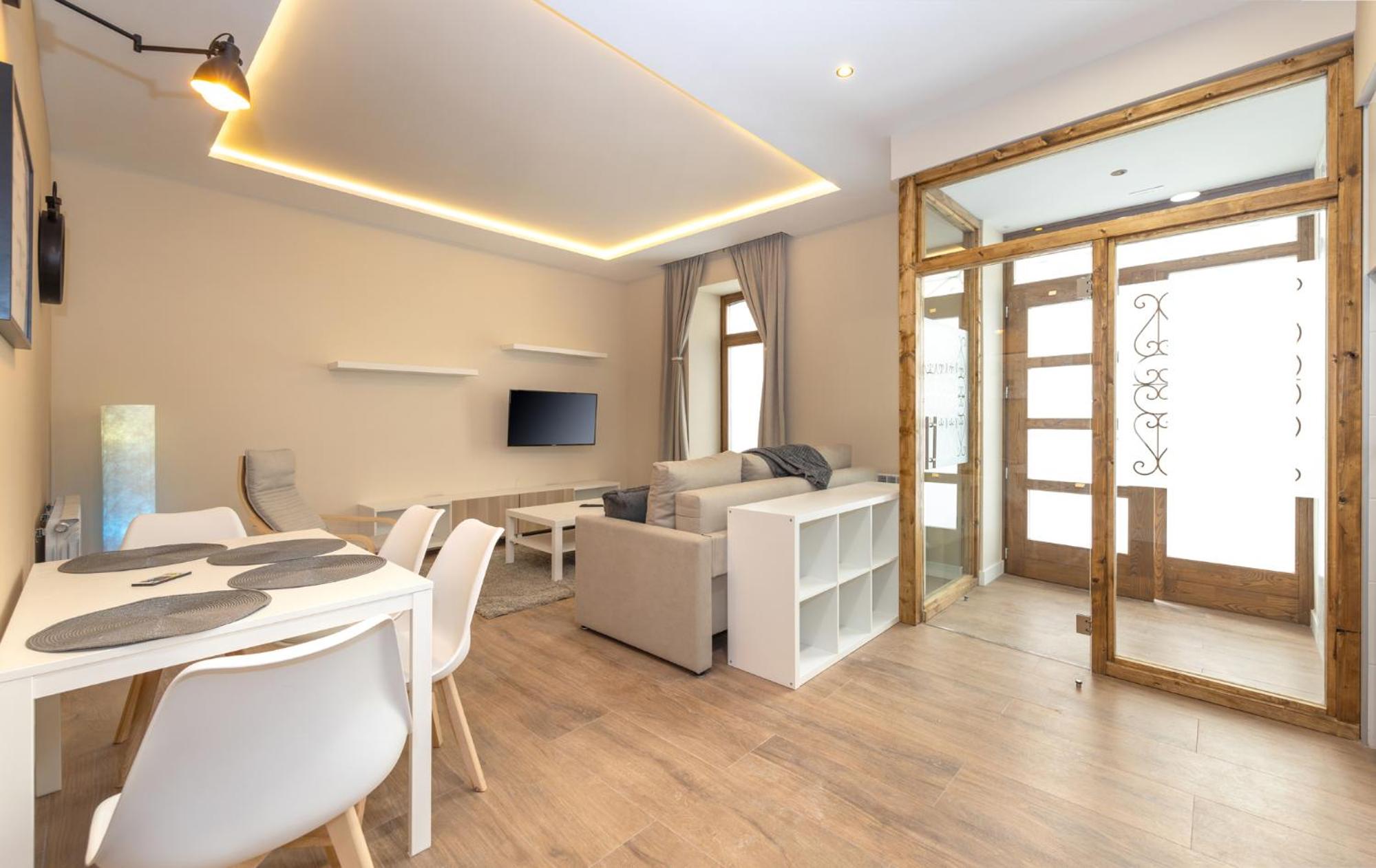 Apartamentos LA CAÑADA DE OSMA
