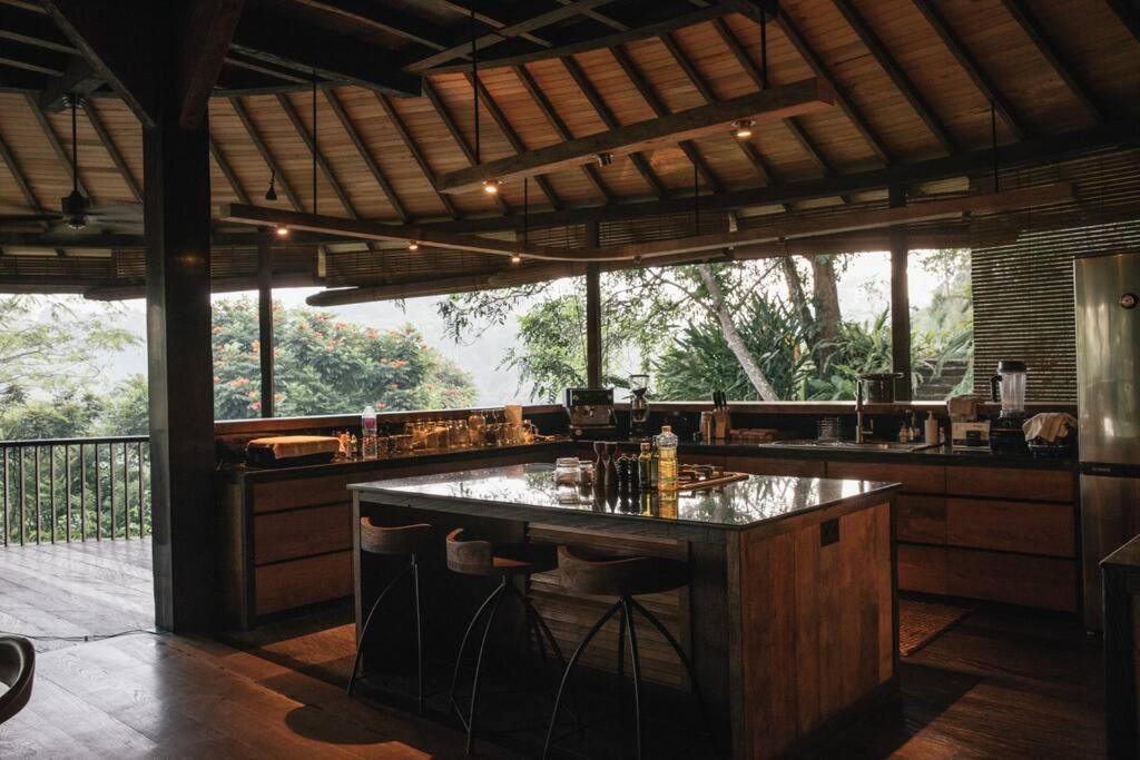 Jungle House Estate