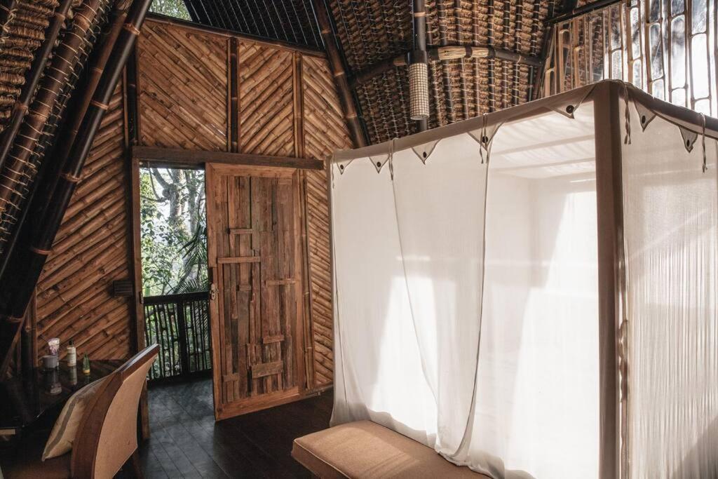 Jungle House Estate