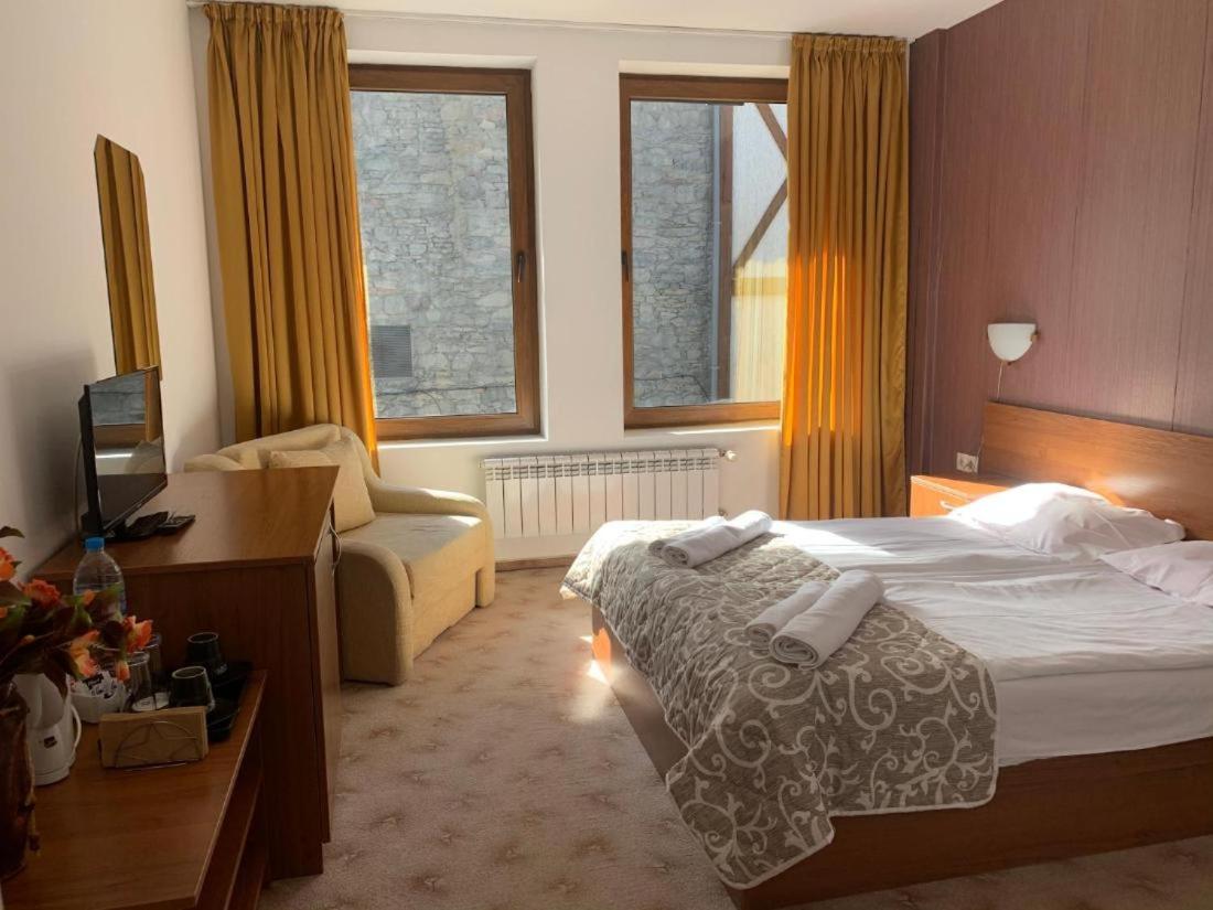 Granat Double room 3- next to Gondola Lift