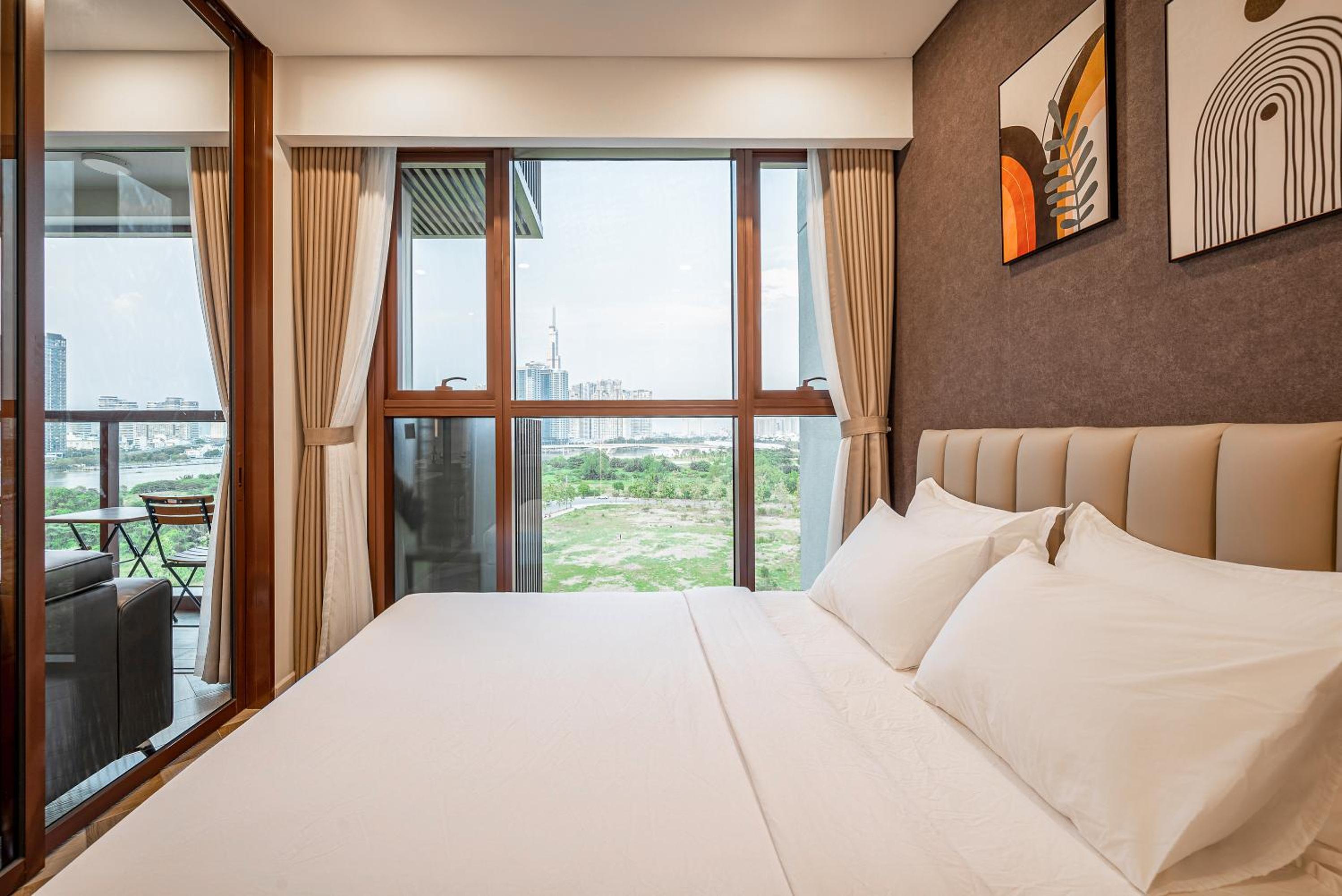 Metropole Saigon Suites