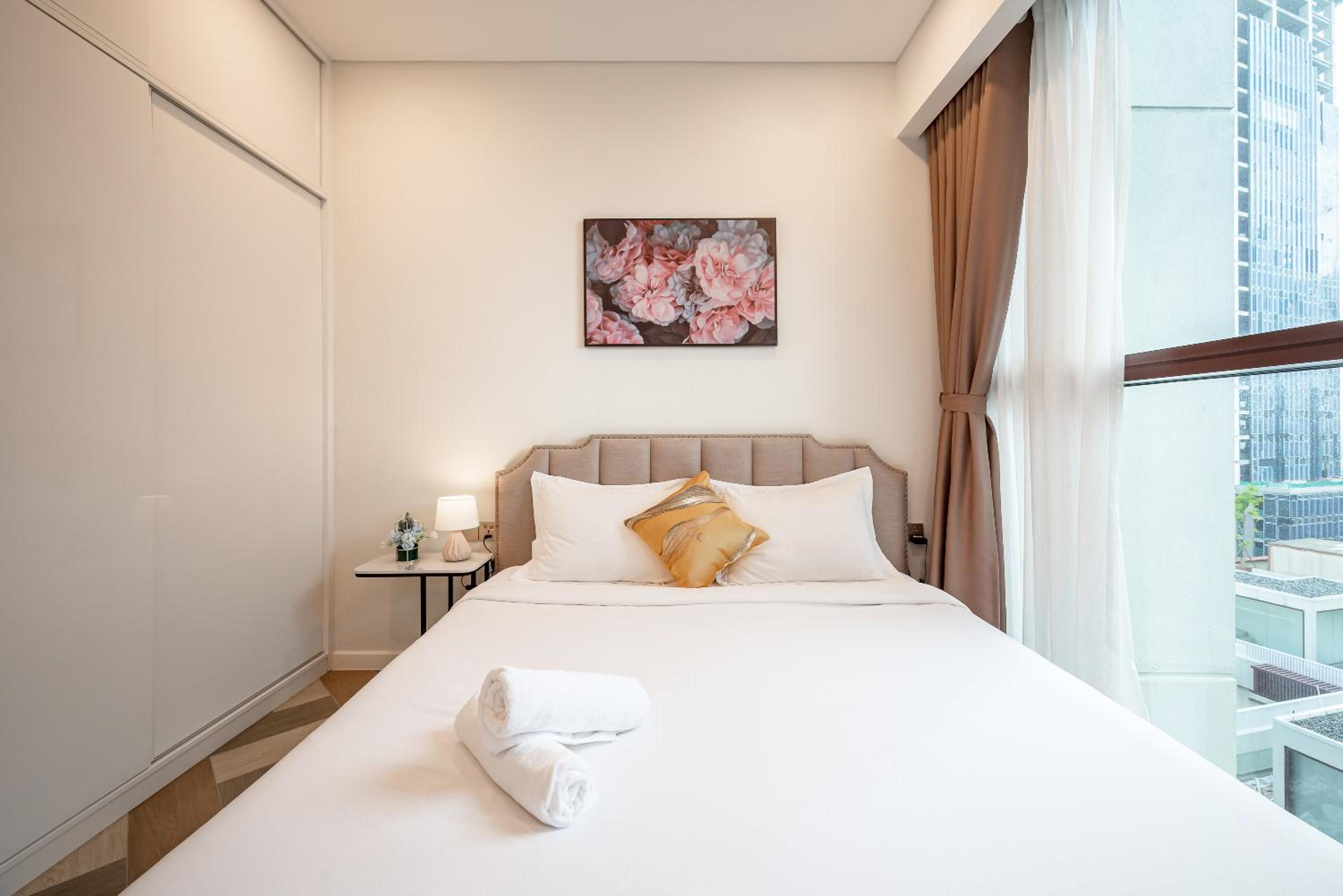 Metropole Saigon Suites
