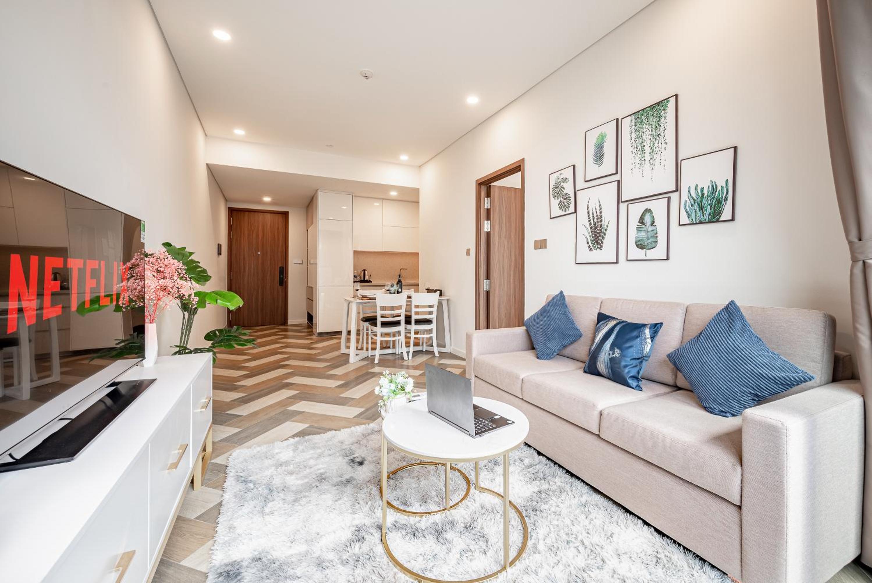 Metropole Saigon Suites