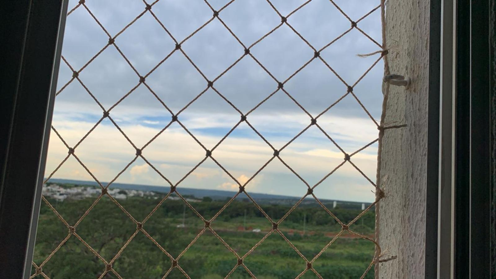 Apartamento inteiro no Alto Umuarama, próximo ao Aeroporto, Medicina e Granja Marileusa.