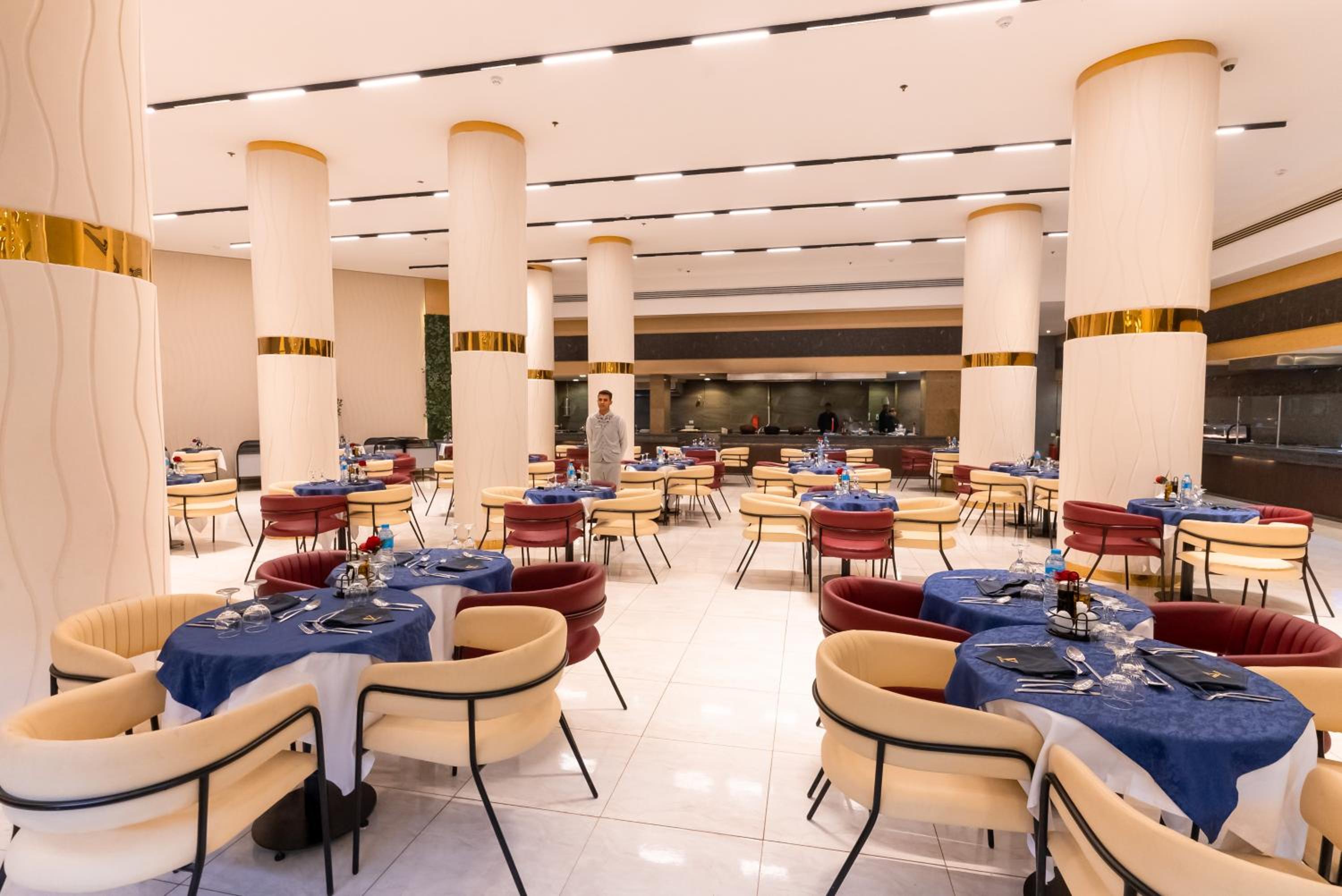 THE V Luxury Resort Sahl Hasheesh