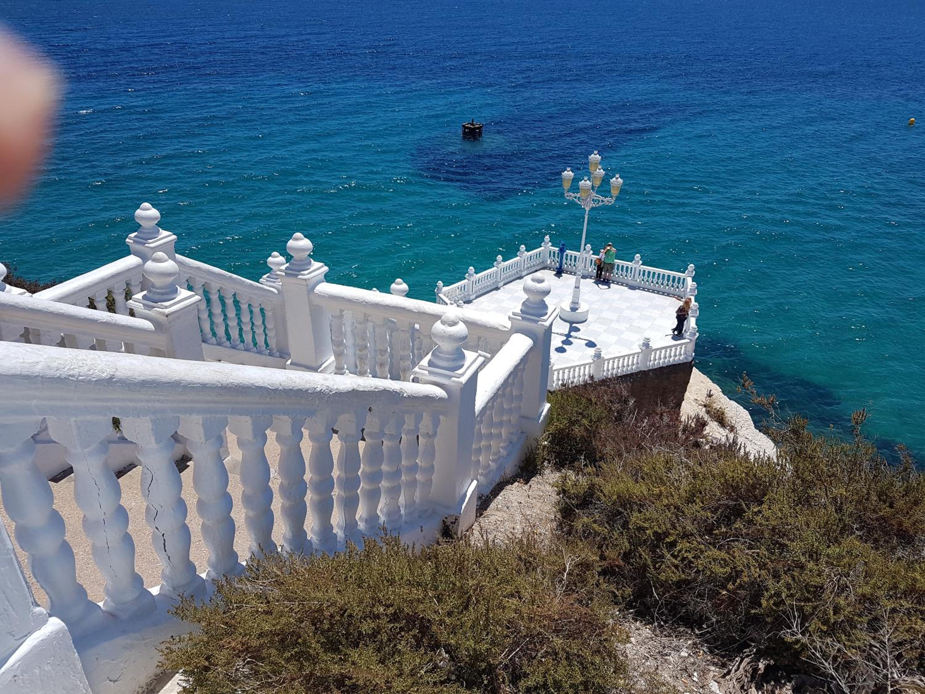 House - Sleeps 6 with Stunning Views