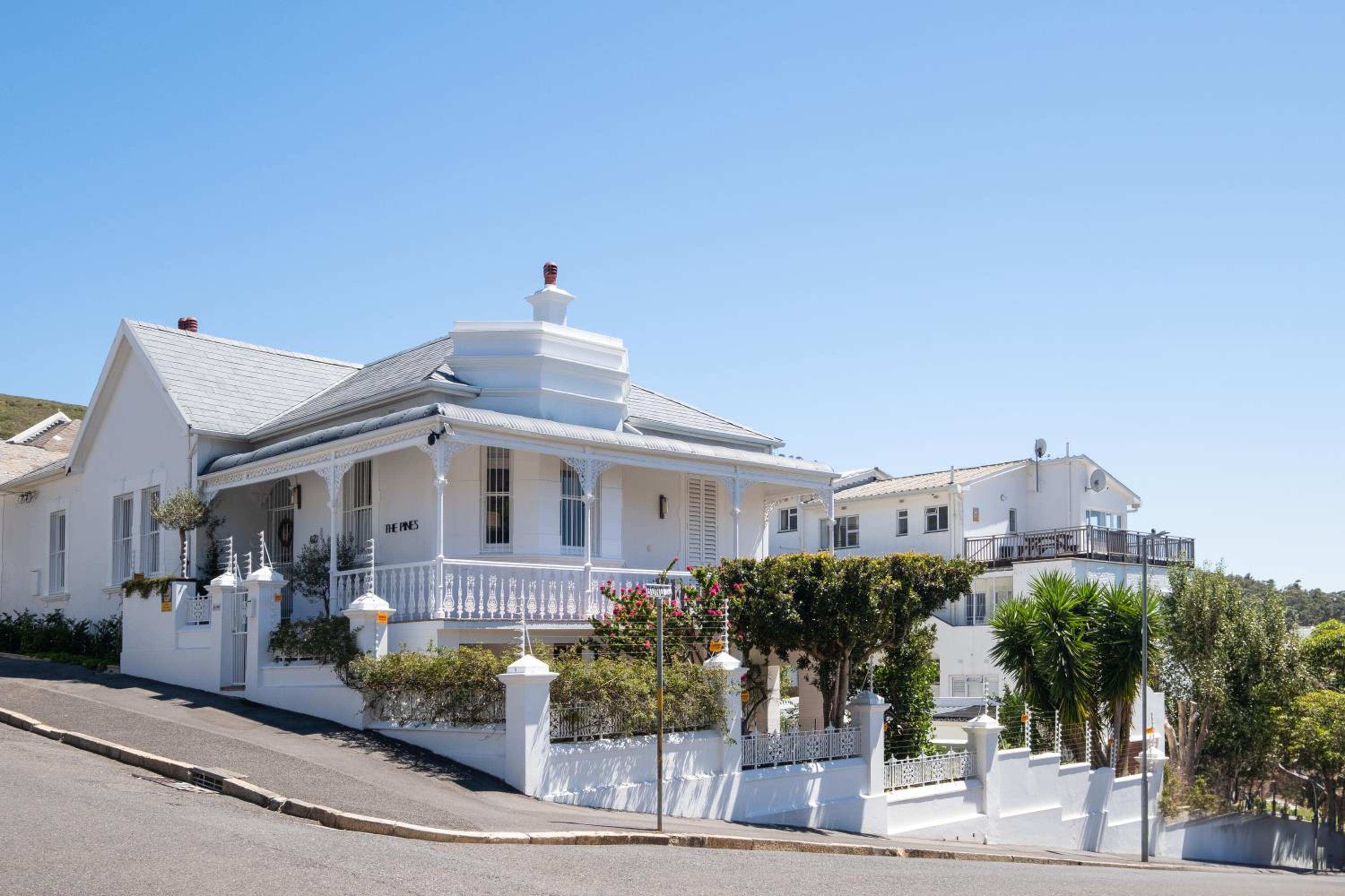 Tamboerskloof Luxury Apartment.