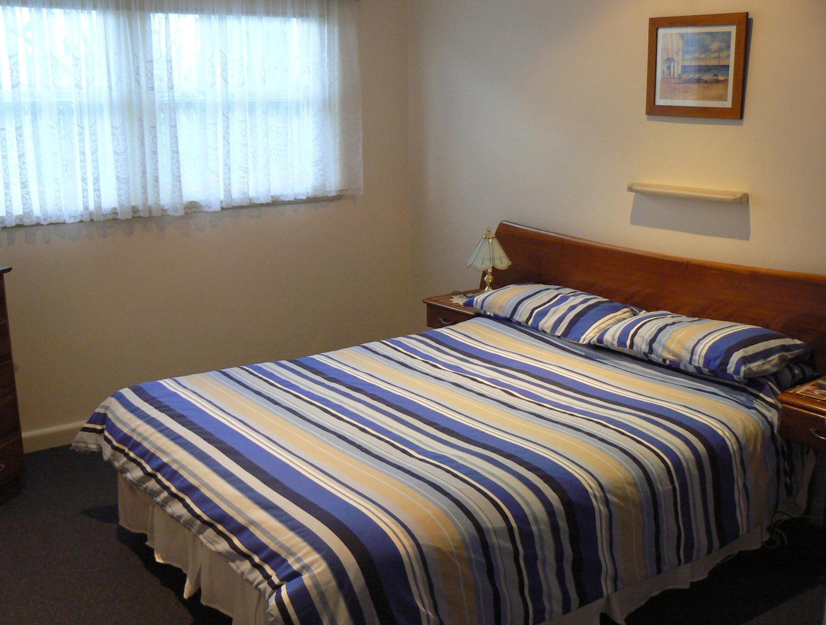 Rosebud Beach Unit 200 mt to Beach Late checkout