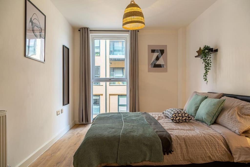 Natural Light City Center Pad view 4