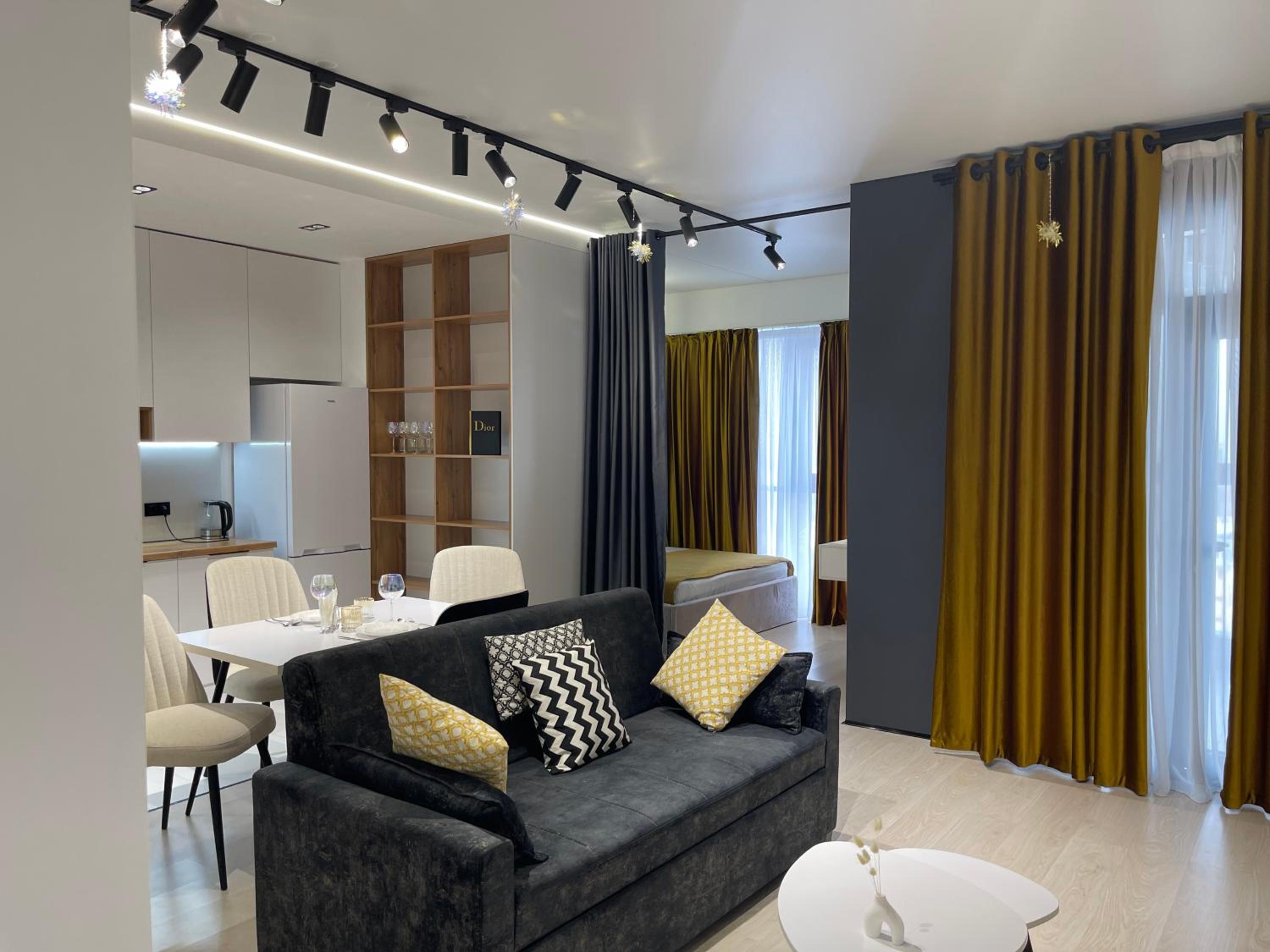 Akay-City-Gold-by "RNB estate" view 2