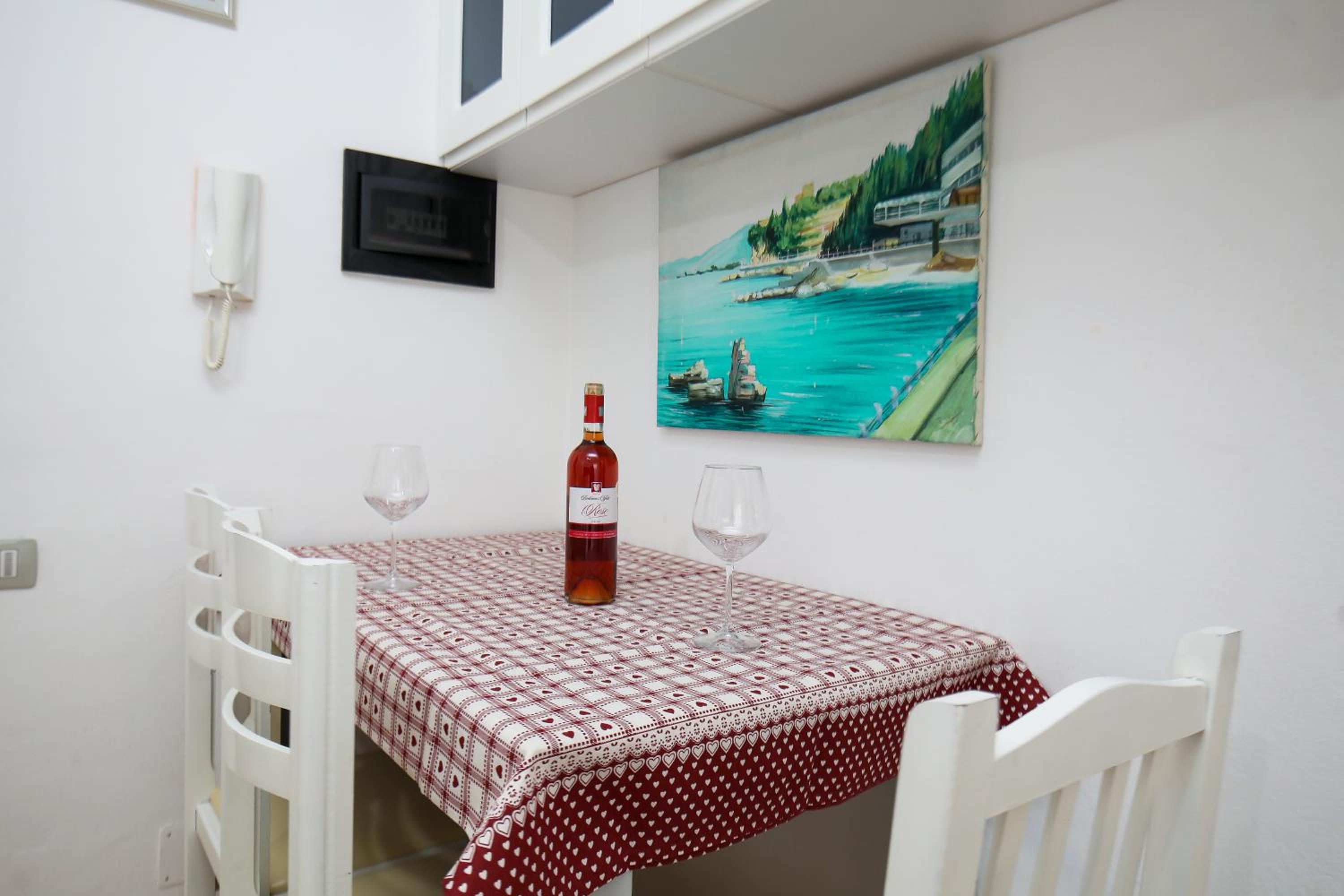 Noa Apartments