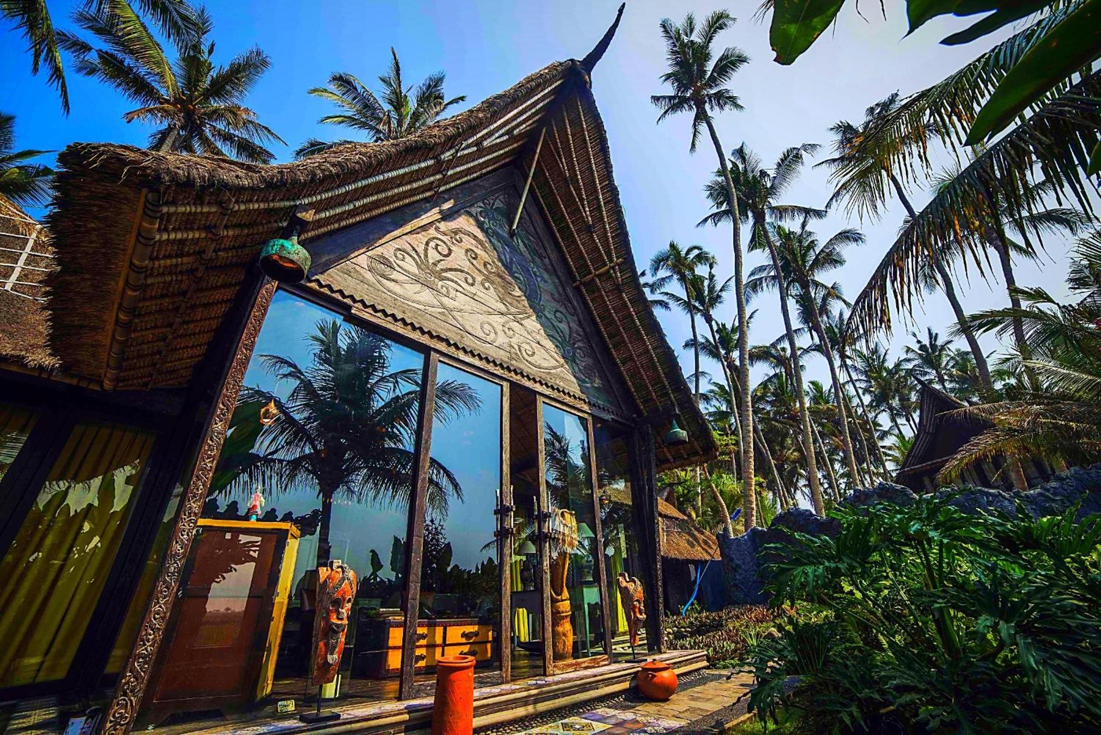 Beachfront Villa Laut Tabanan