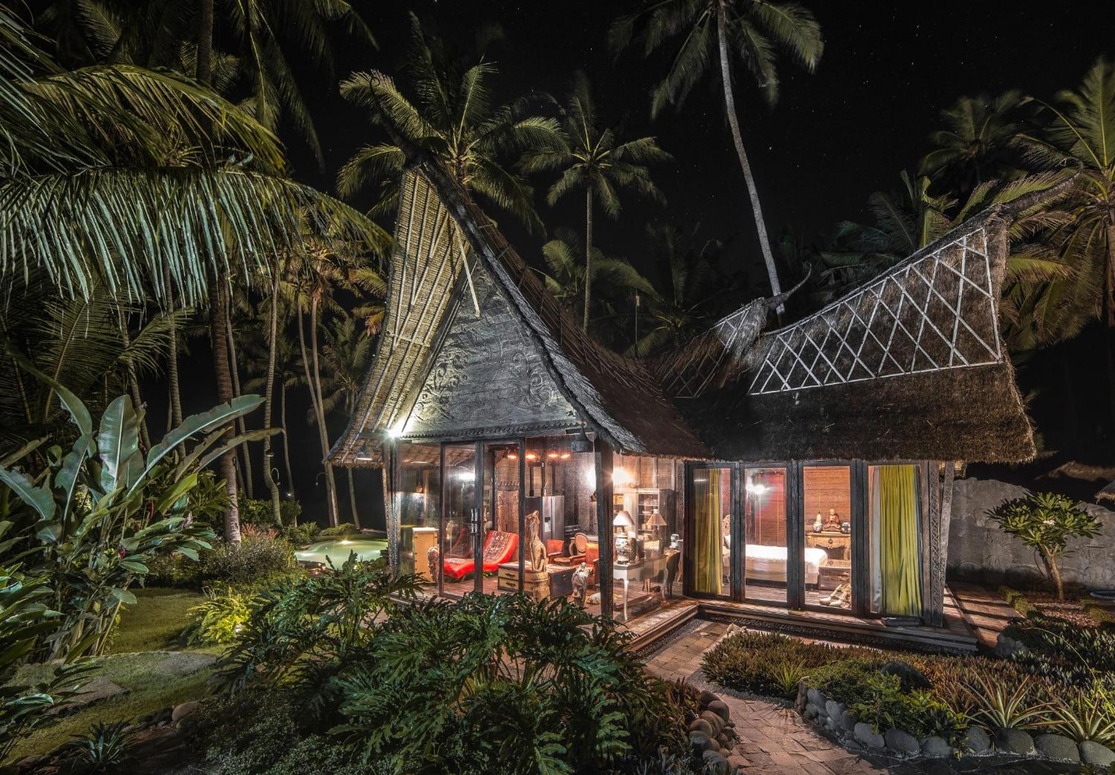 Beachfront Villa Laut Tabanan