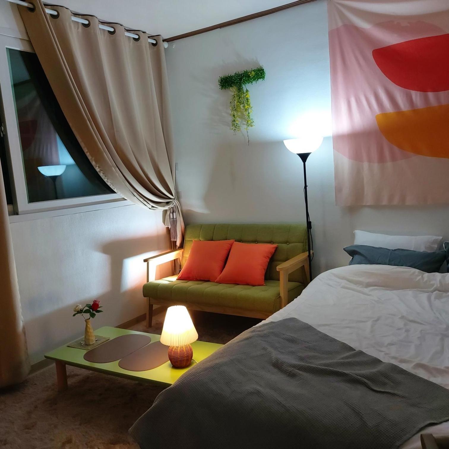 hotel room