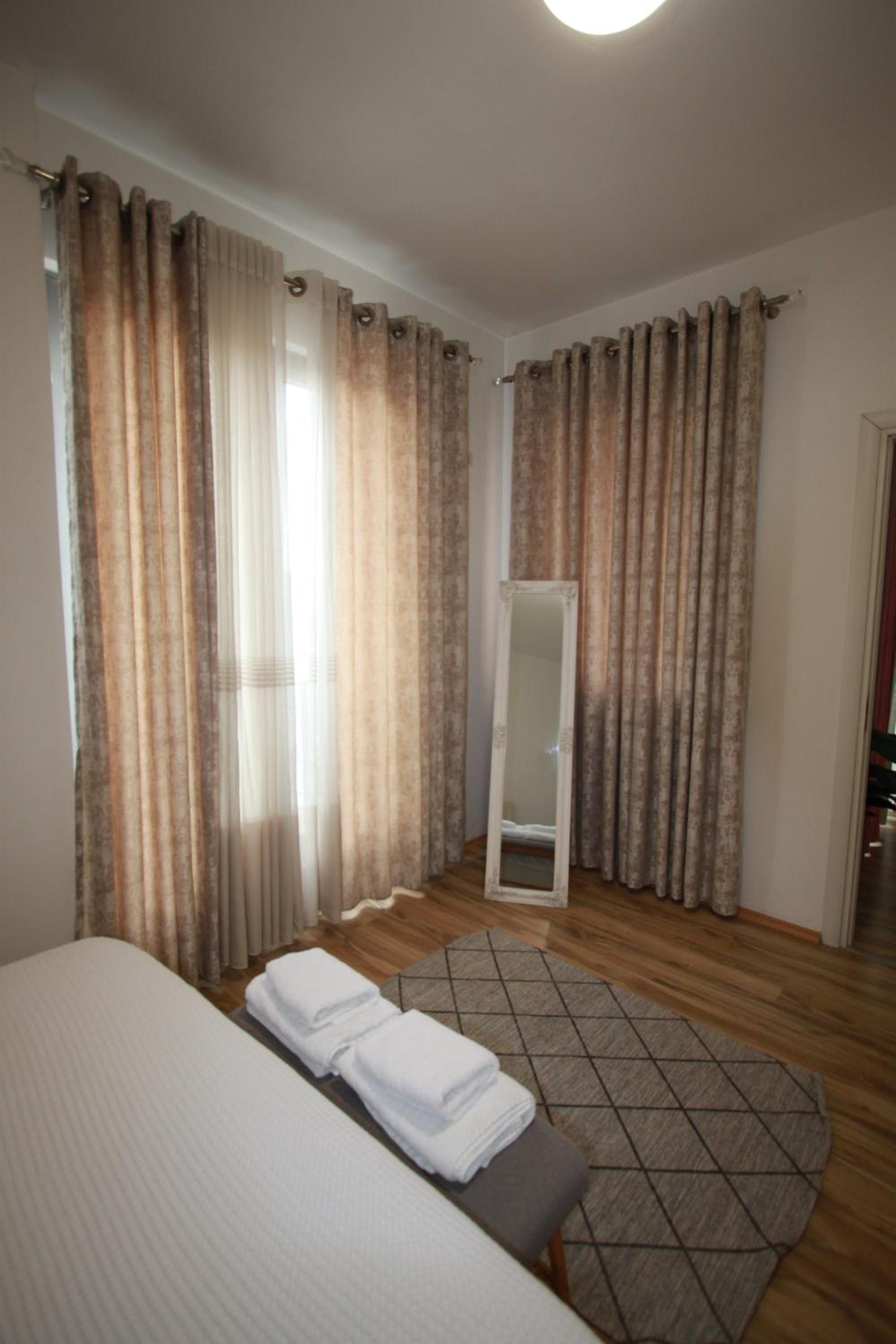 Alpha Apartments Tirana Modern Spacious