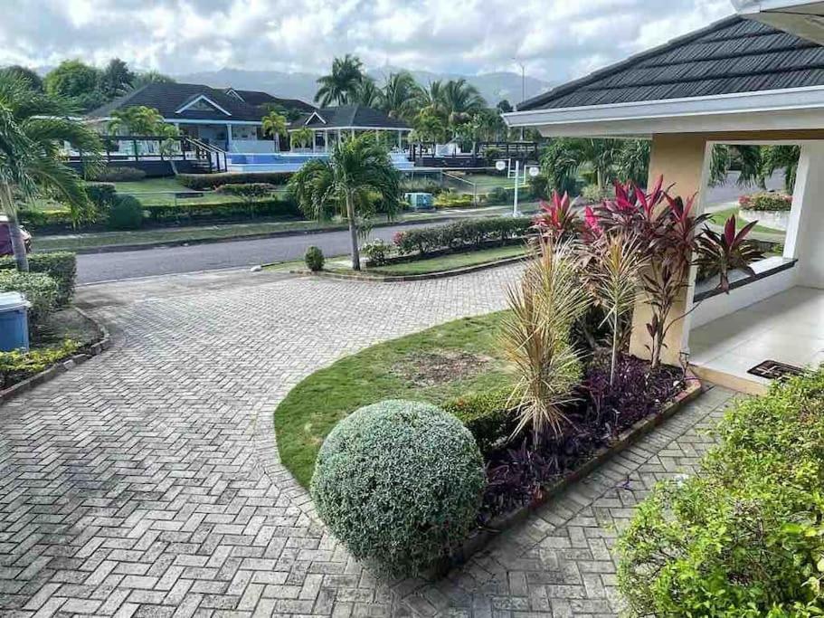 Hotel Oasis @ Richmond Estate - Ocho Rios - St Ann - Image 1