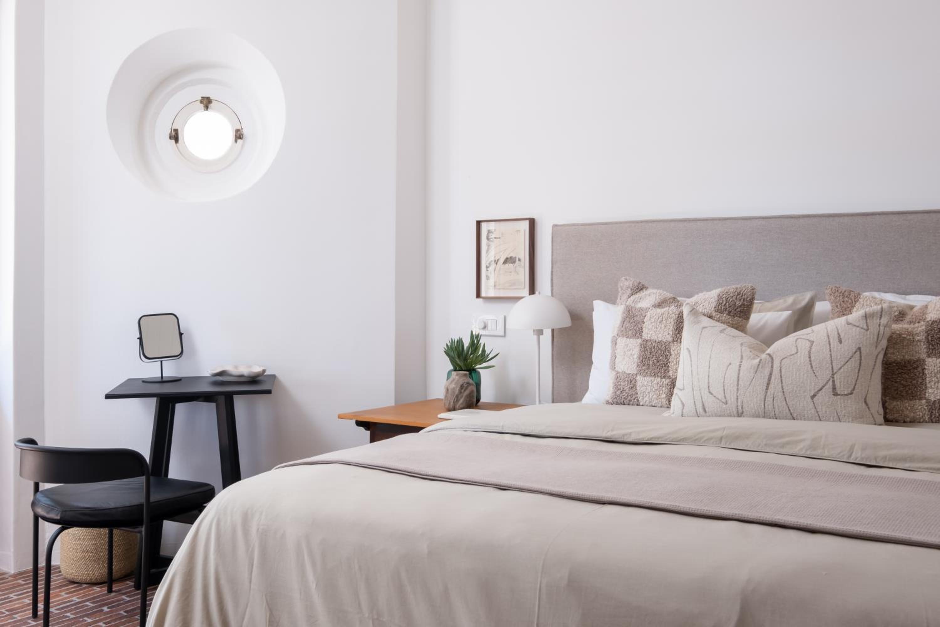 Tamboerskloof Luxury Apartment.