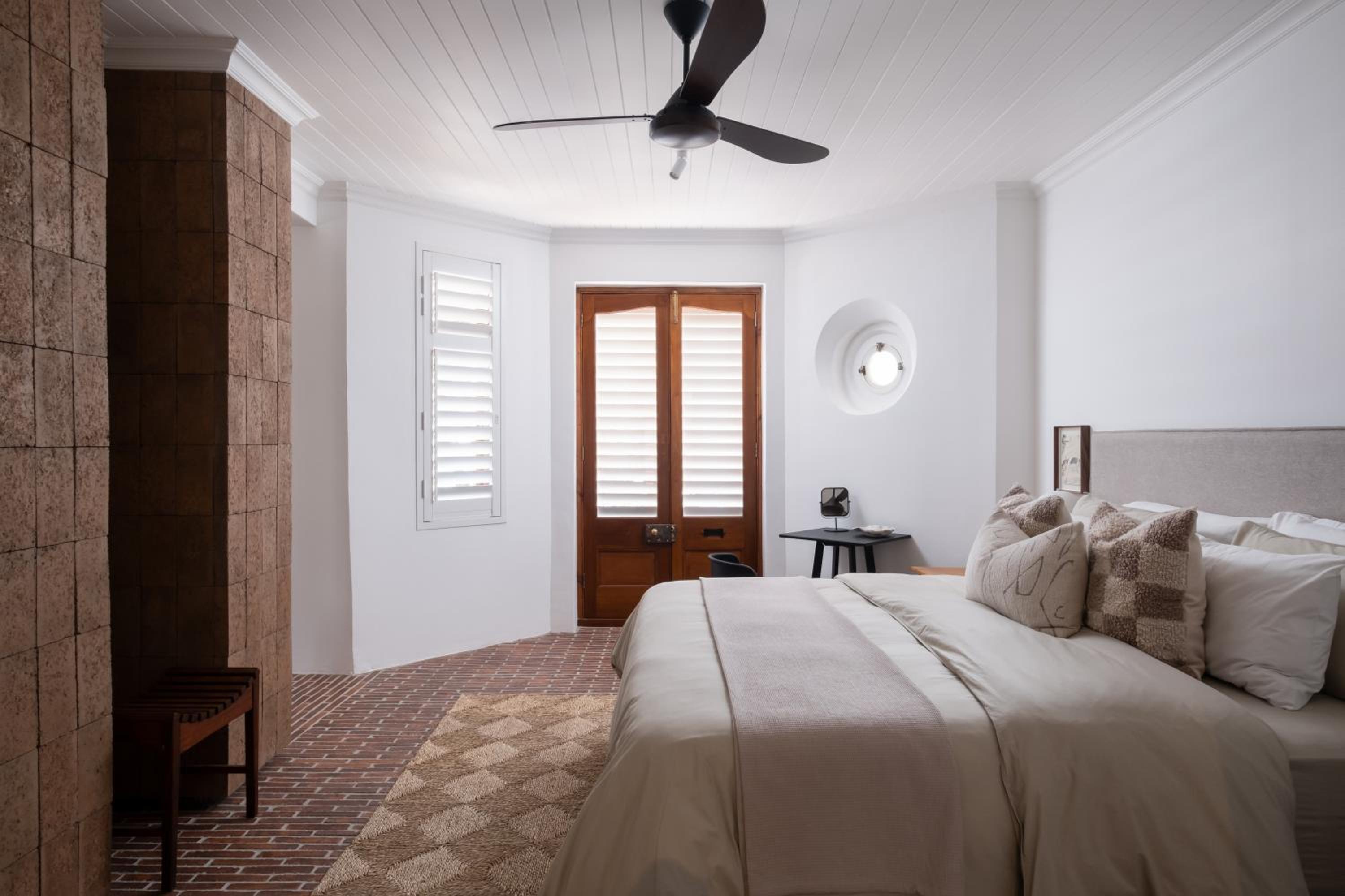 Tamboerskloof Luxury Apartment.