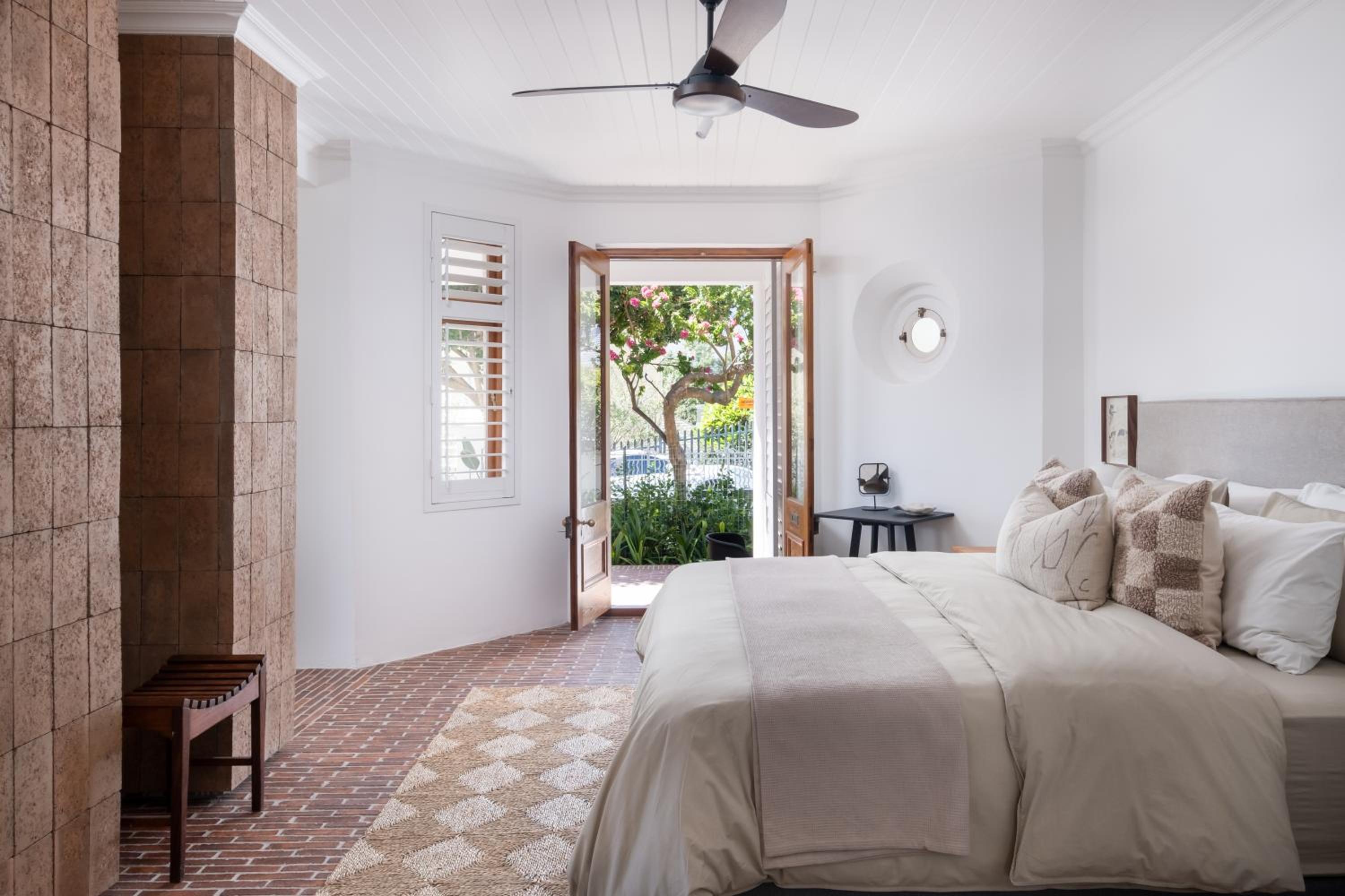 Tamboerskloof Luxury Apartment.