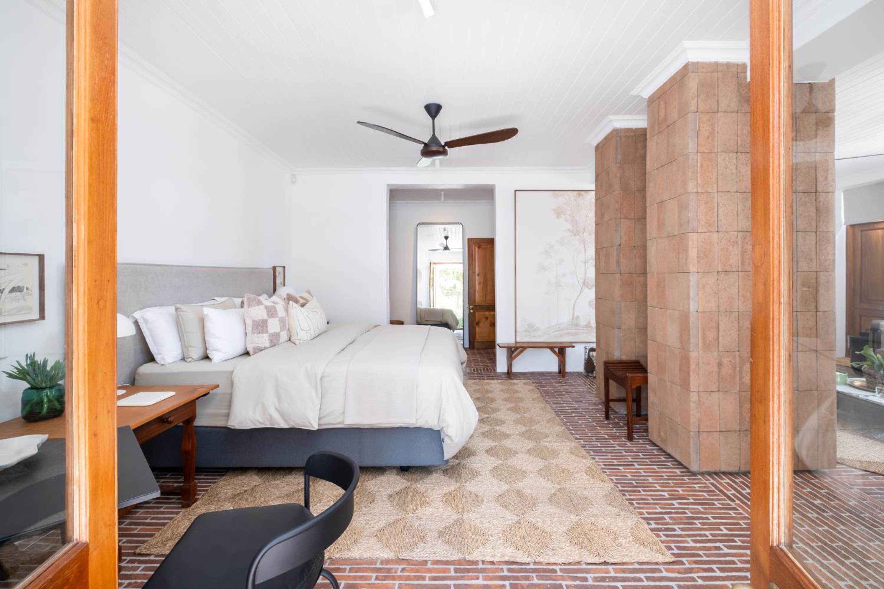 Tamboerskloof Luxury Apartment.