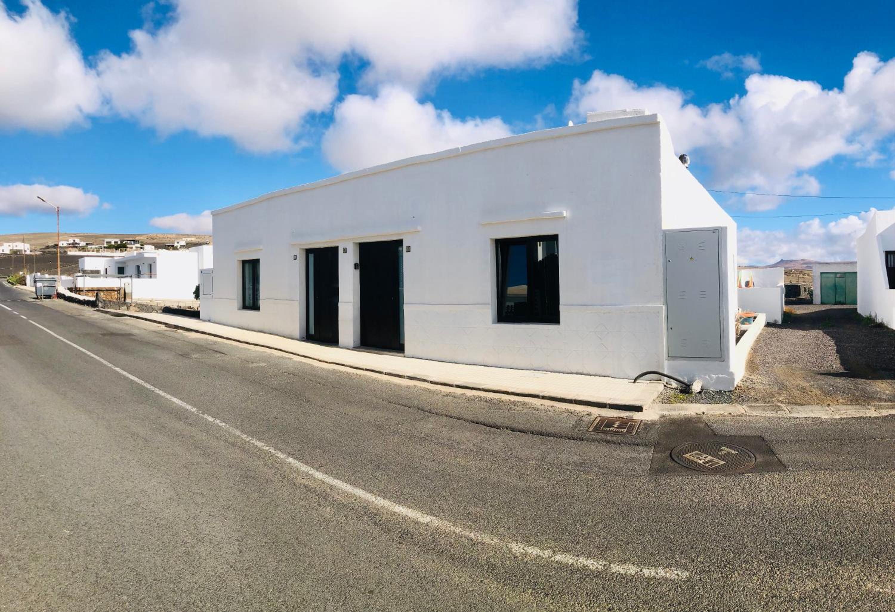 Apartment Alegranza in the beautiful village of Mozaga, Lanzarote