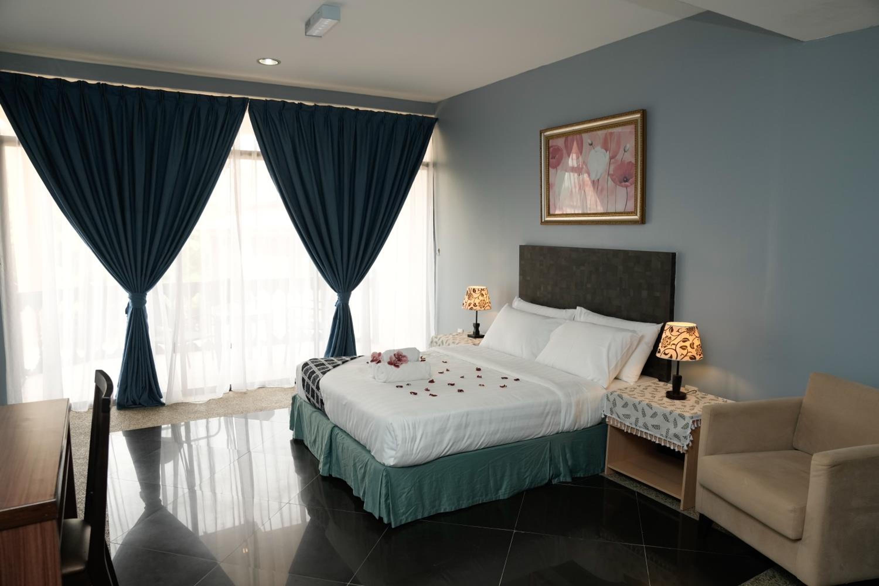 Putera Island Resort