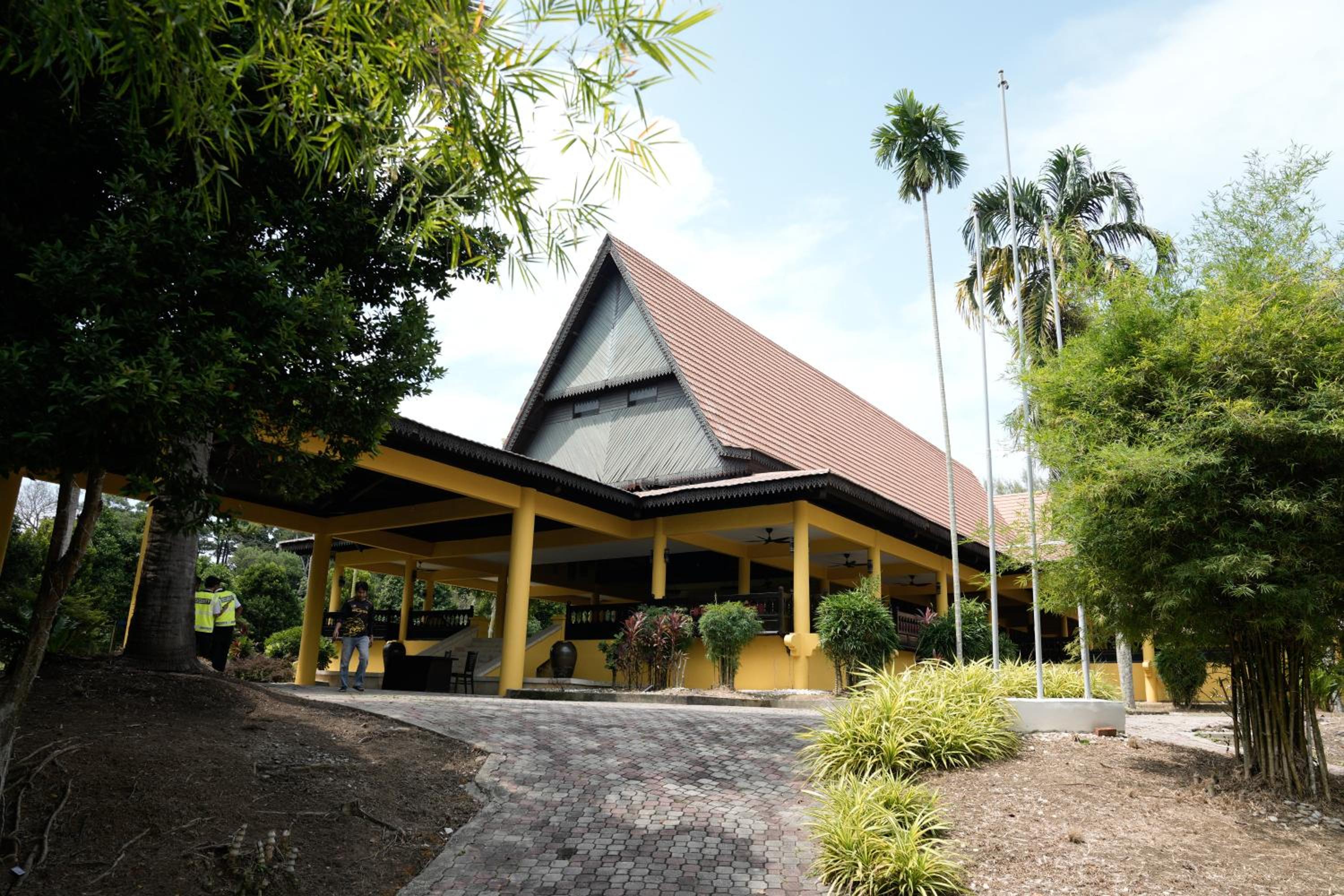 Putera Island Resort