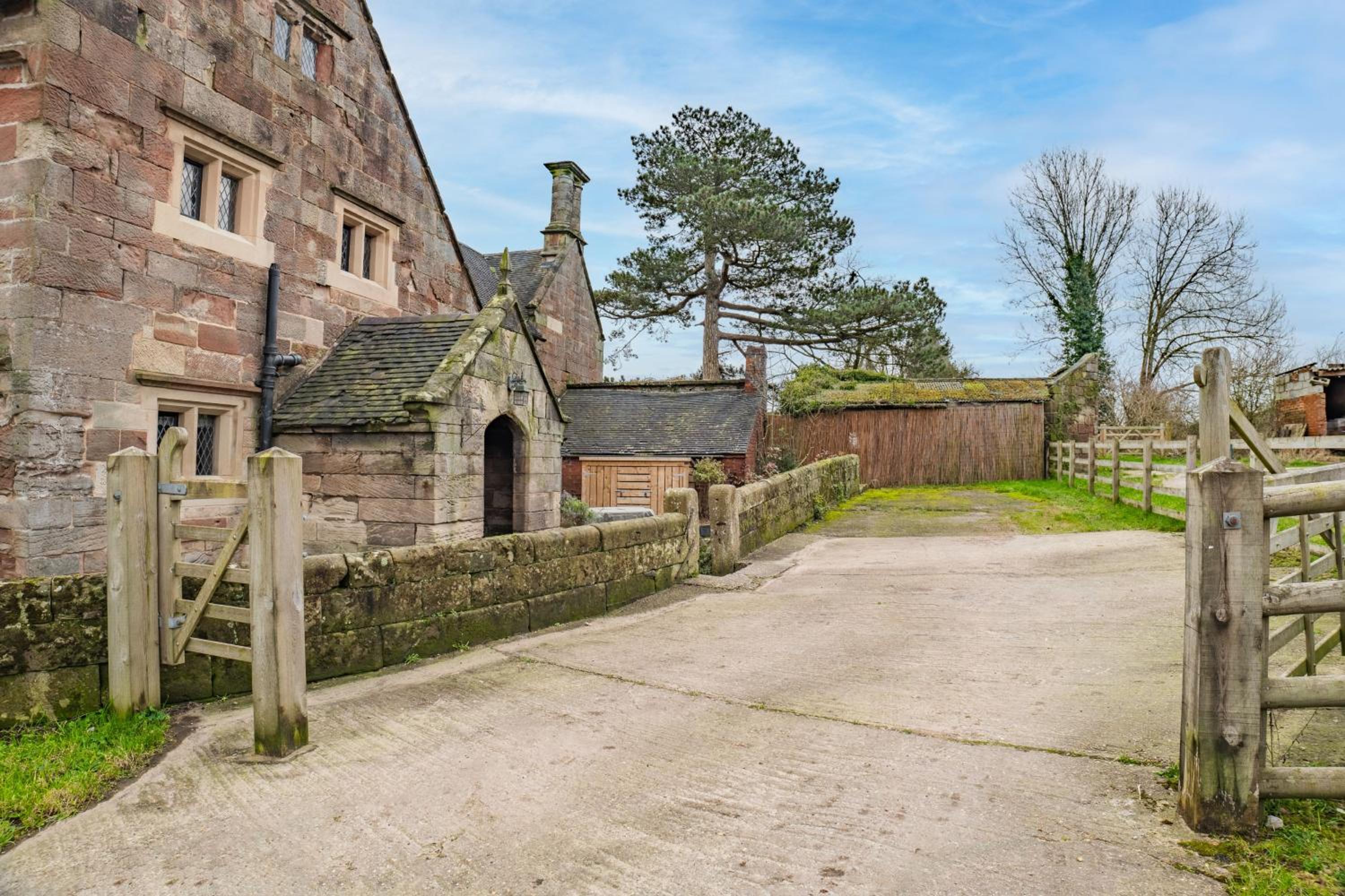 Old Hall Middle - Mayfield view 2